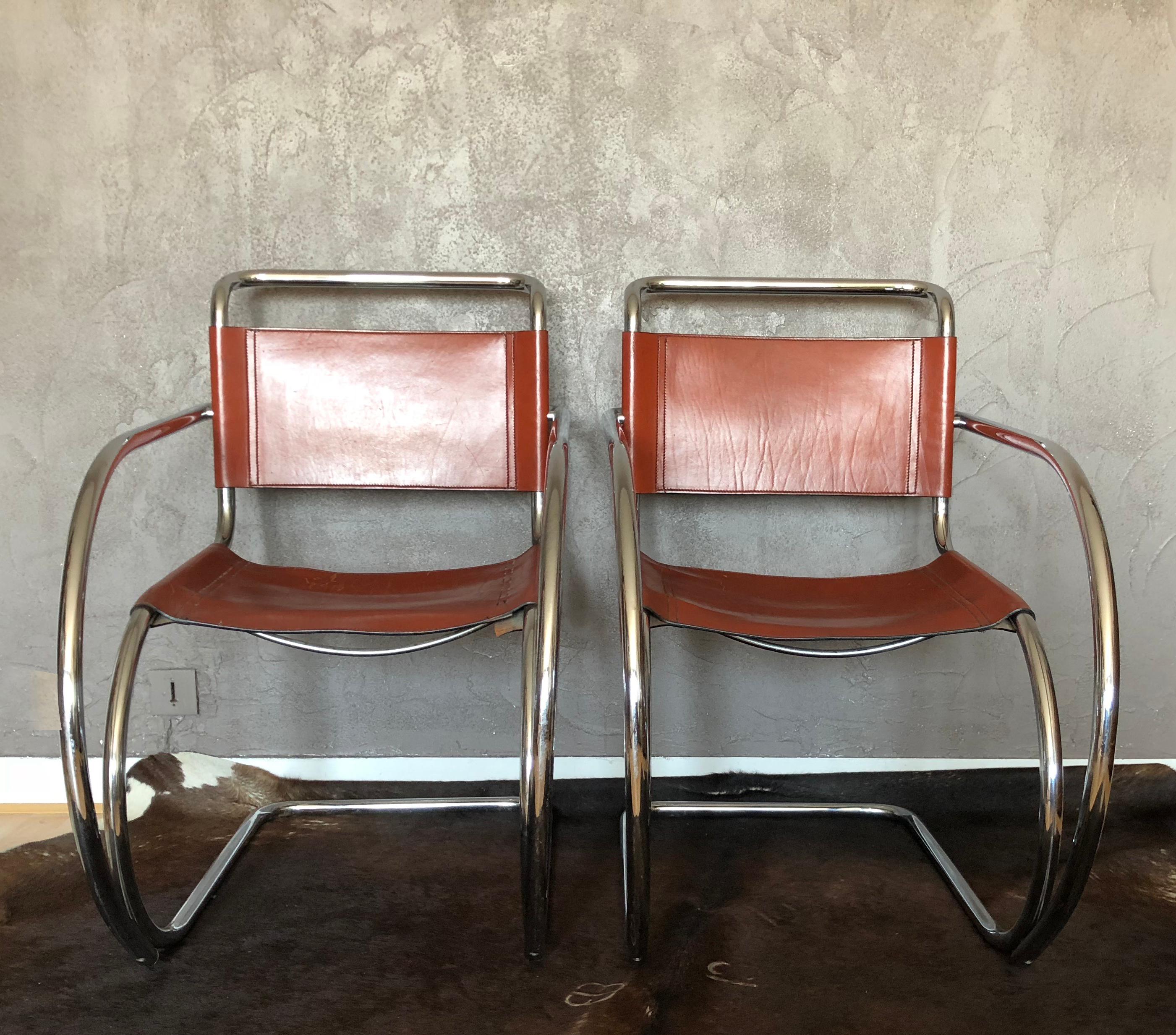 Set of Two Lounge MR20 Mies van der Rohe Chairs, 1960s For Sale 2