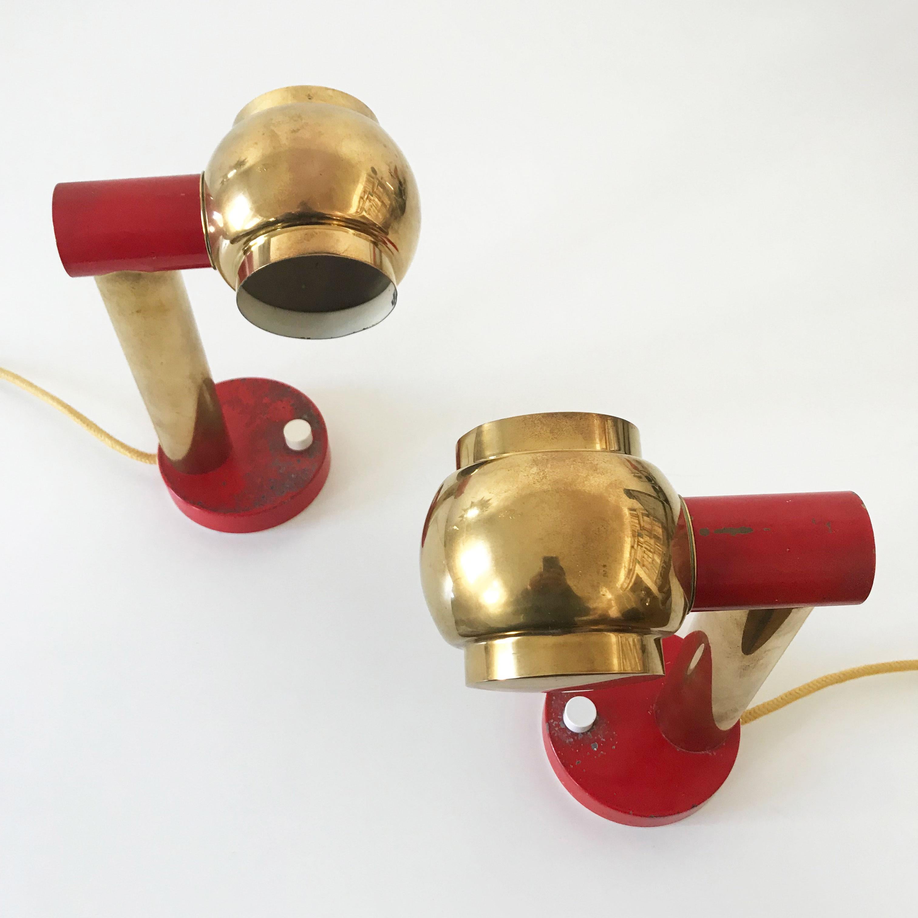 Set of Two Lovely Mid-Century Modern Brass Bedside Table Lamps, 1950s 1
