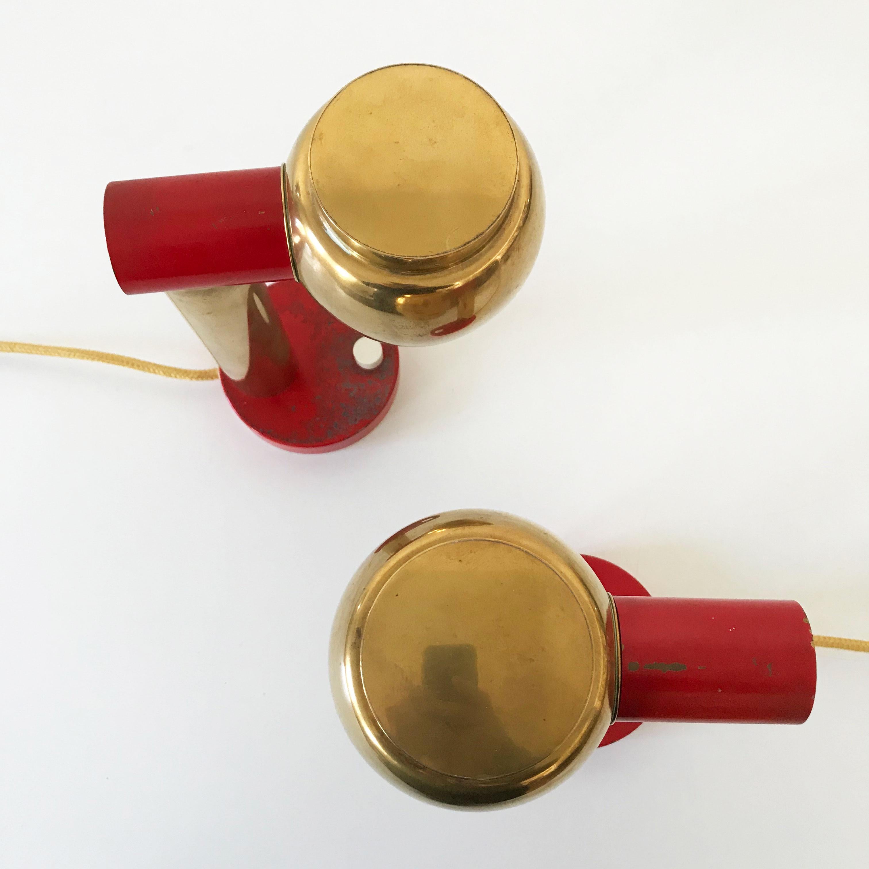 Set of Two Lovely Mid-Century Modern Brass Bedside Table Lamps, 1950s 5