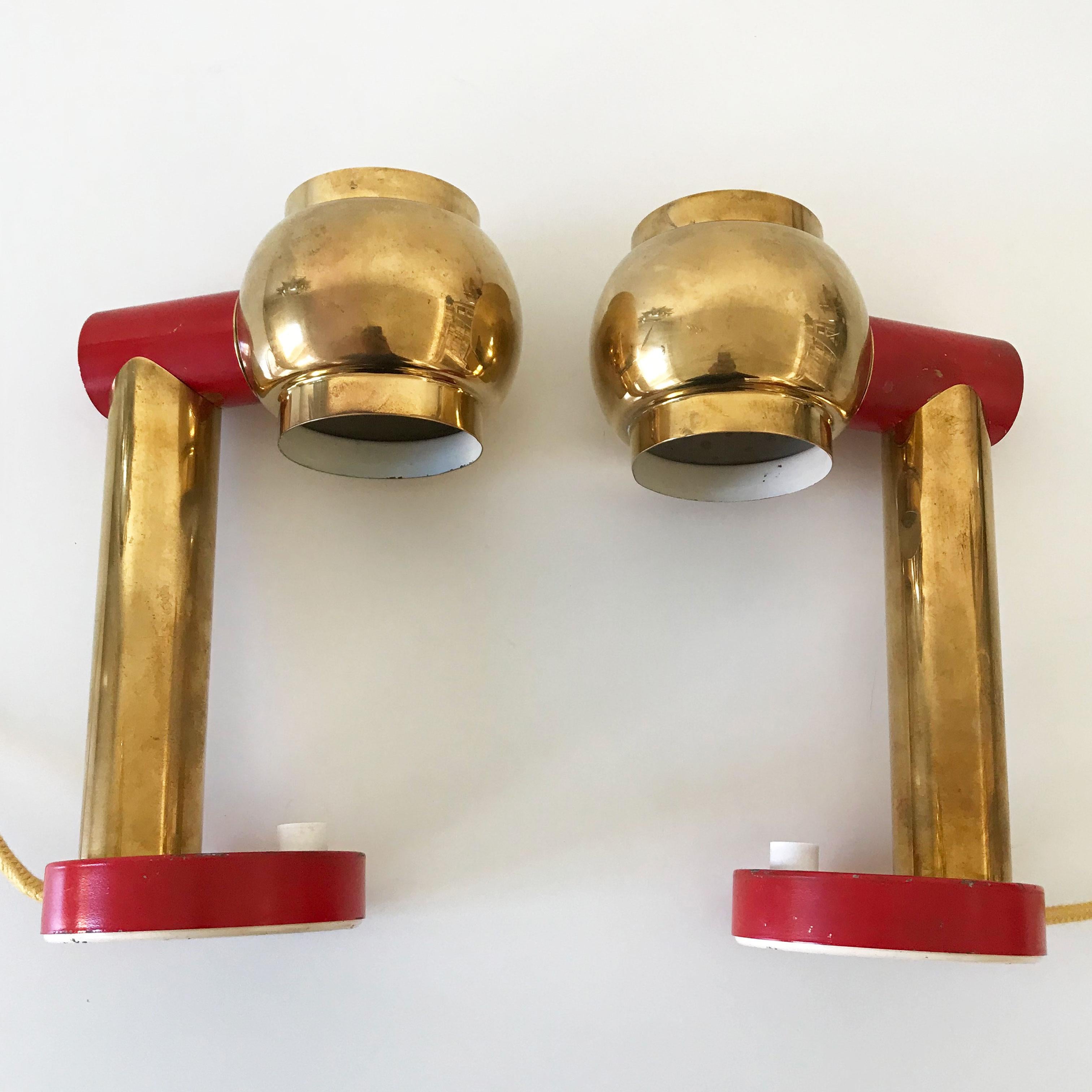 Set of Two Lovely Mid-Century Modern Brass Bedside Table Lamps, 1950s 10