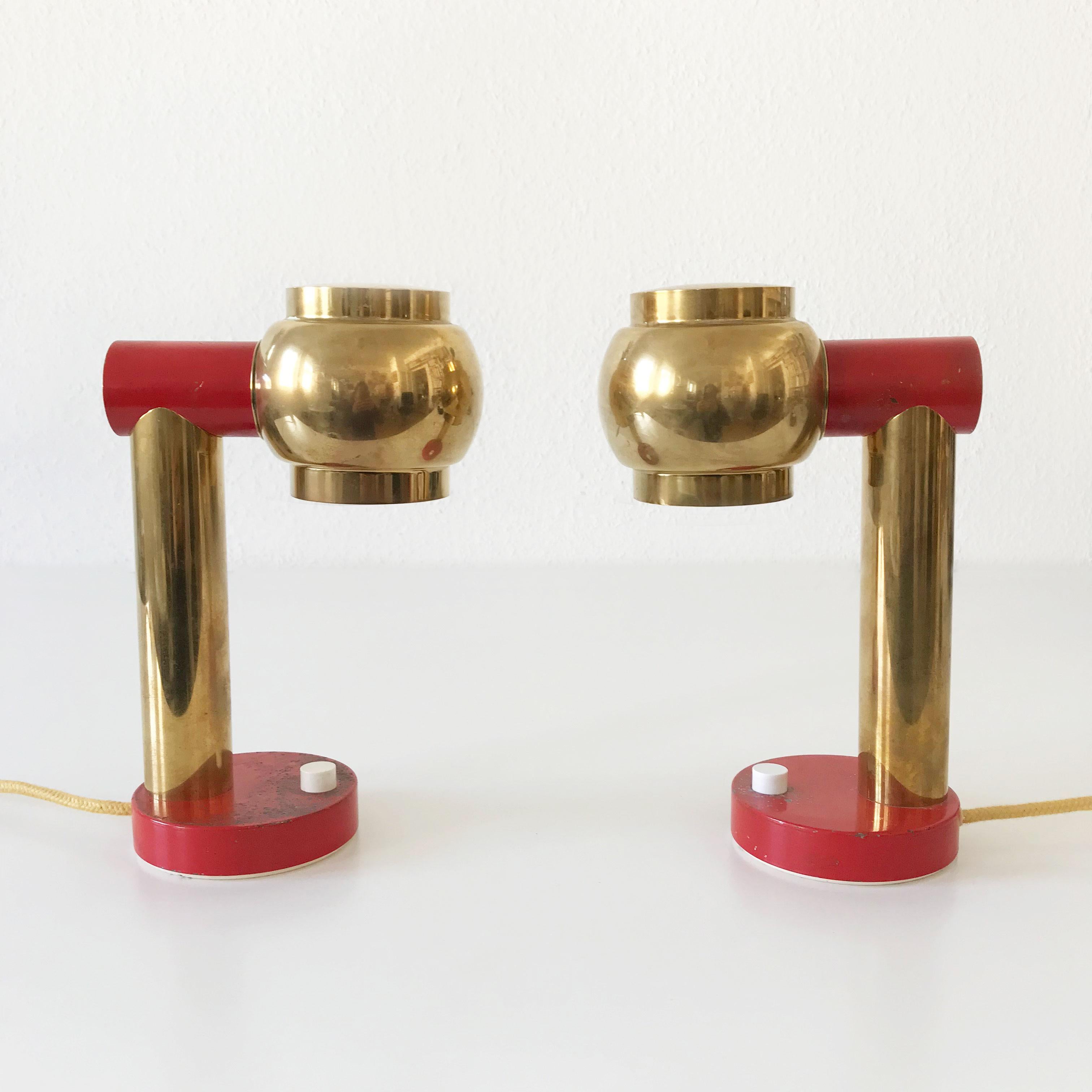Mid-20th Century Set of Two Lovely Mid-Century Modern Brass Bedside Table Lamps, 1950s