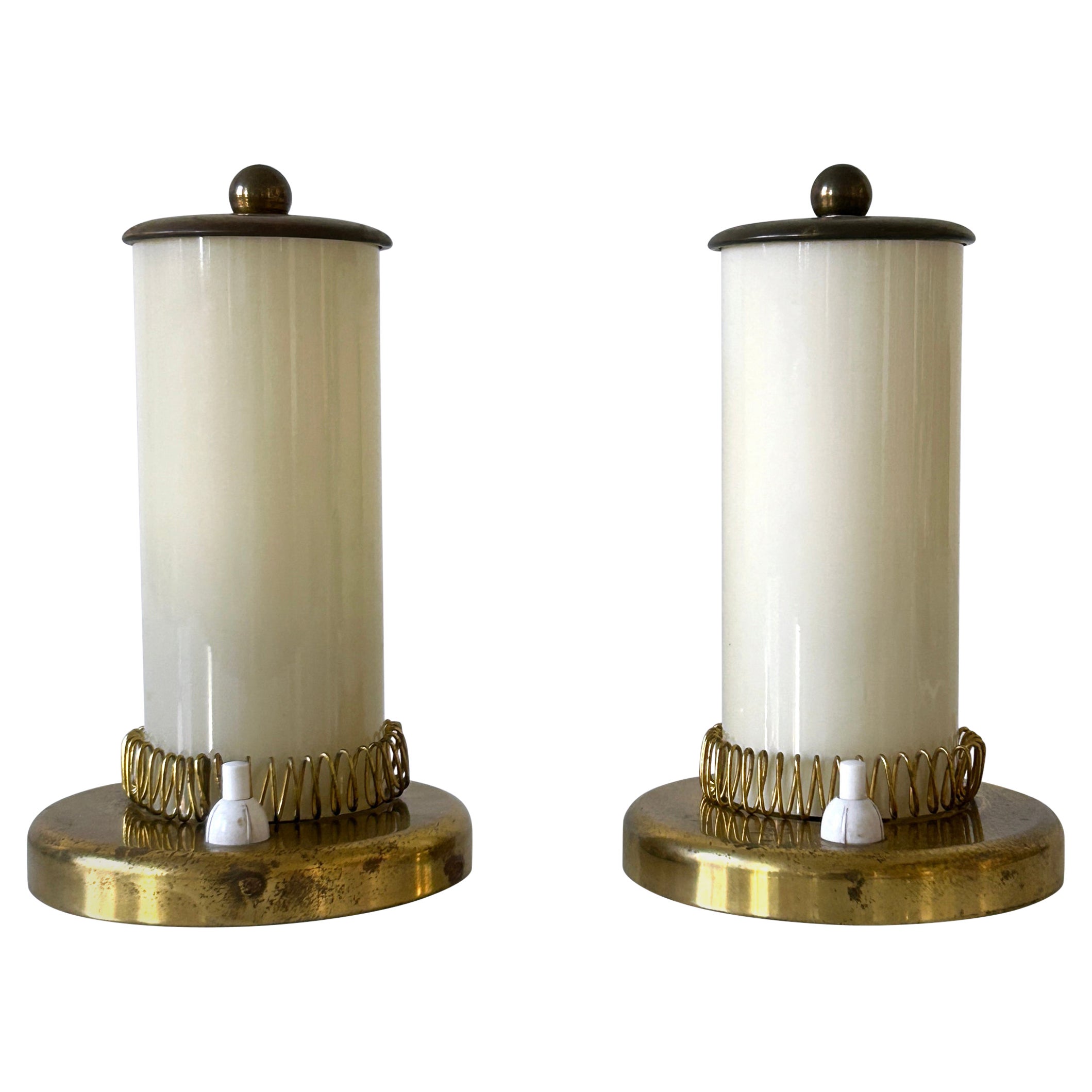 Set of Two Lovely Mid Century Modern Bedside Table Lamps Germany 1950s For Sale