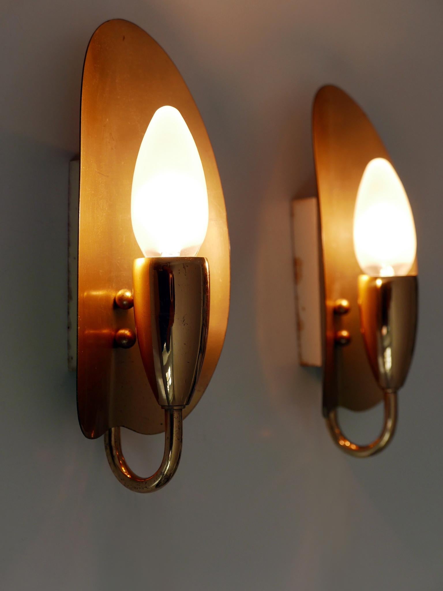 Set di due graziose lampade da parete in ottone della metà del secolo scorso Germania anni '50 in vendita 7