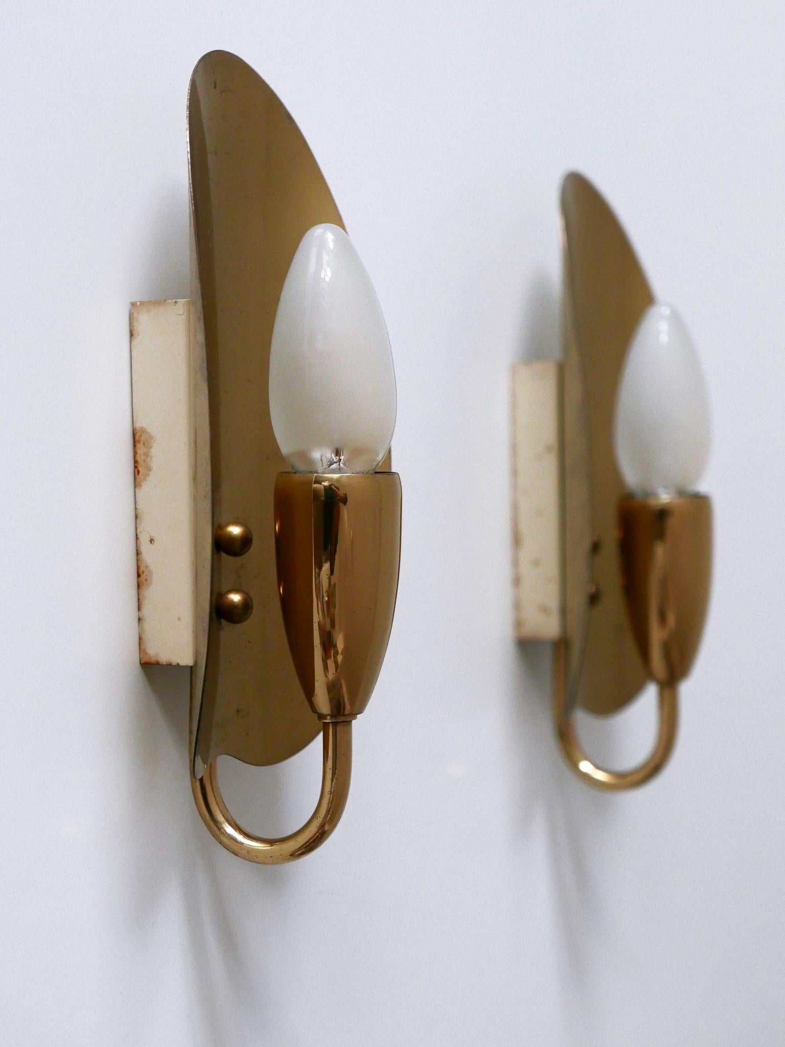 Set di due graziose lampade da parete in ottone della metà del secolo scorso Germania anni '50 in vendita 8