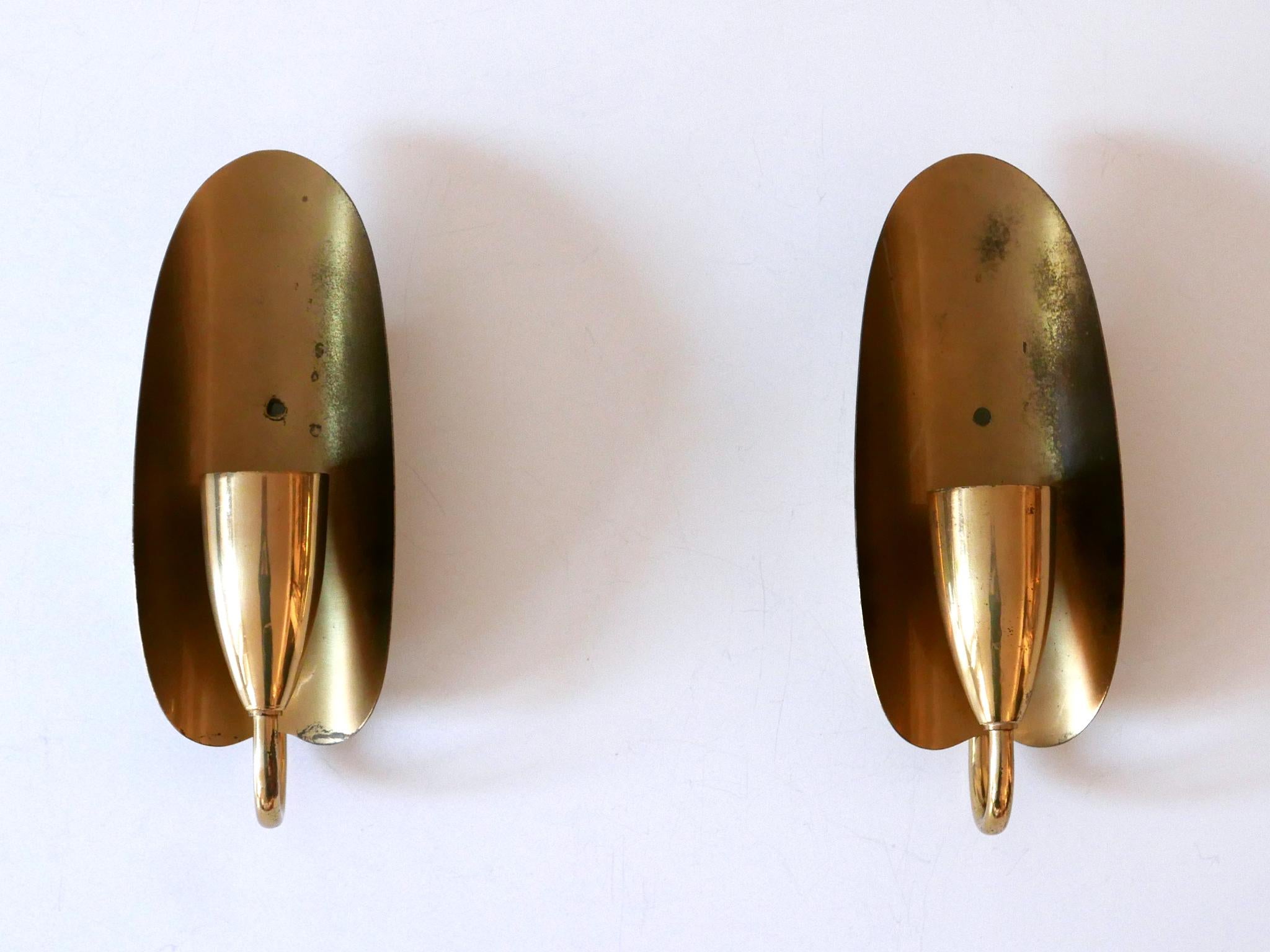 Set of Two Lovely Mid-Century Modern Brass Sconces or Wall Lamps Germany 1950s For Sale 13