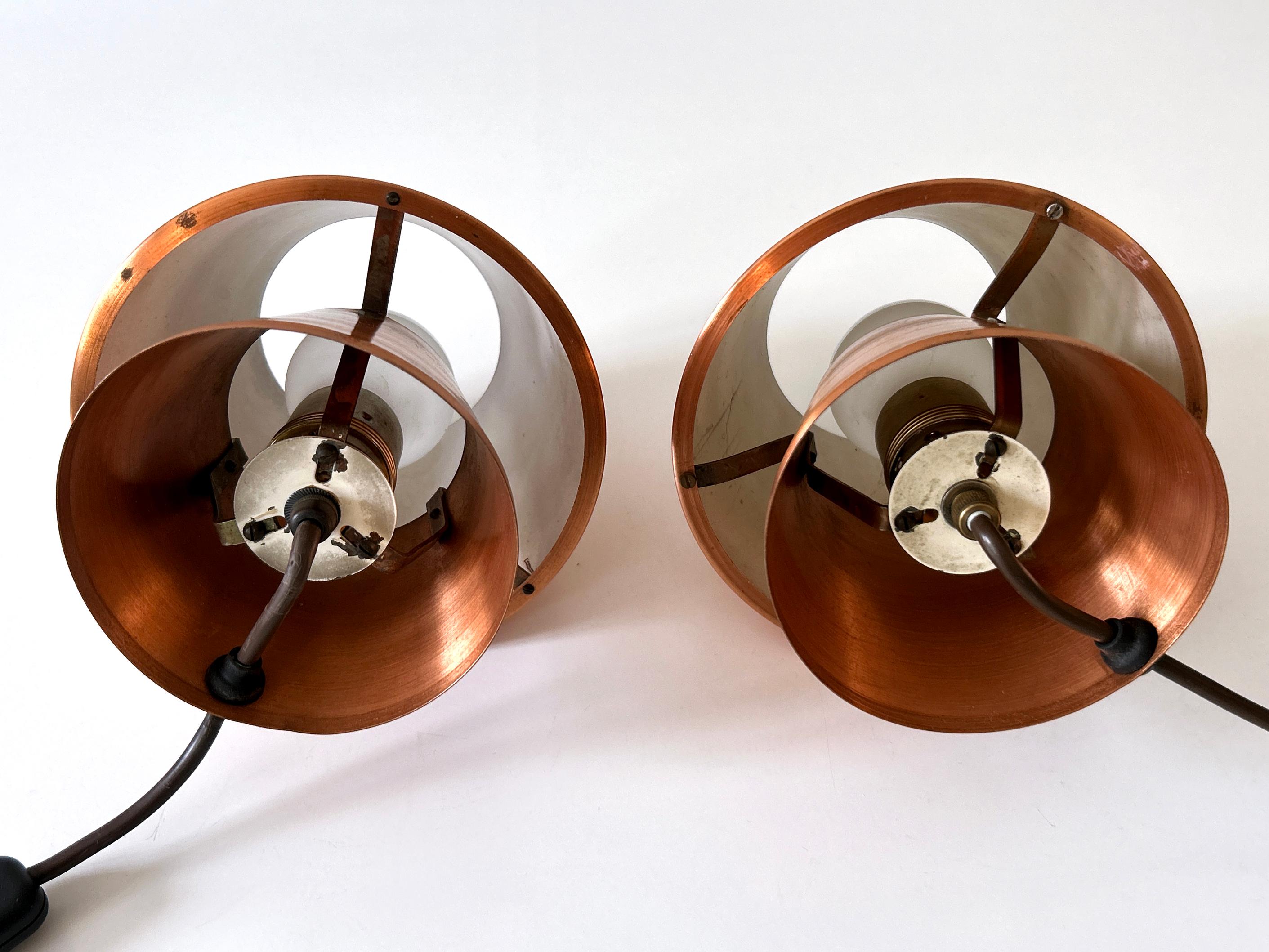 Set of Two Lovely Mid Century Modern Copper Bedside Table Lamps Germany 1960s For Sale 14
