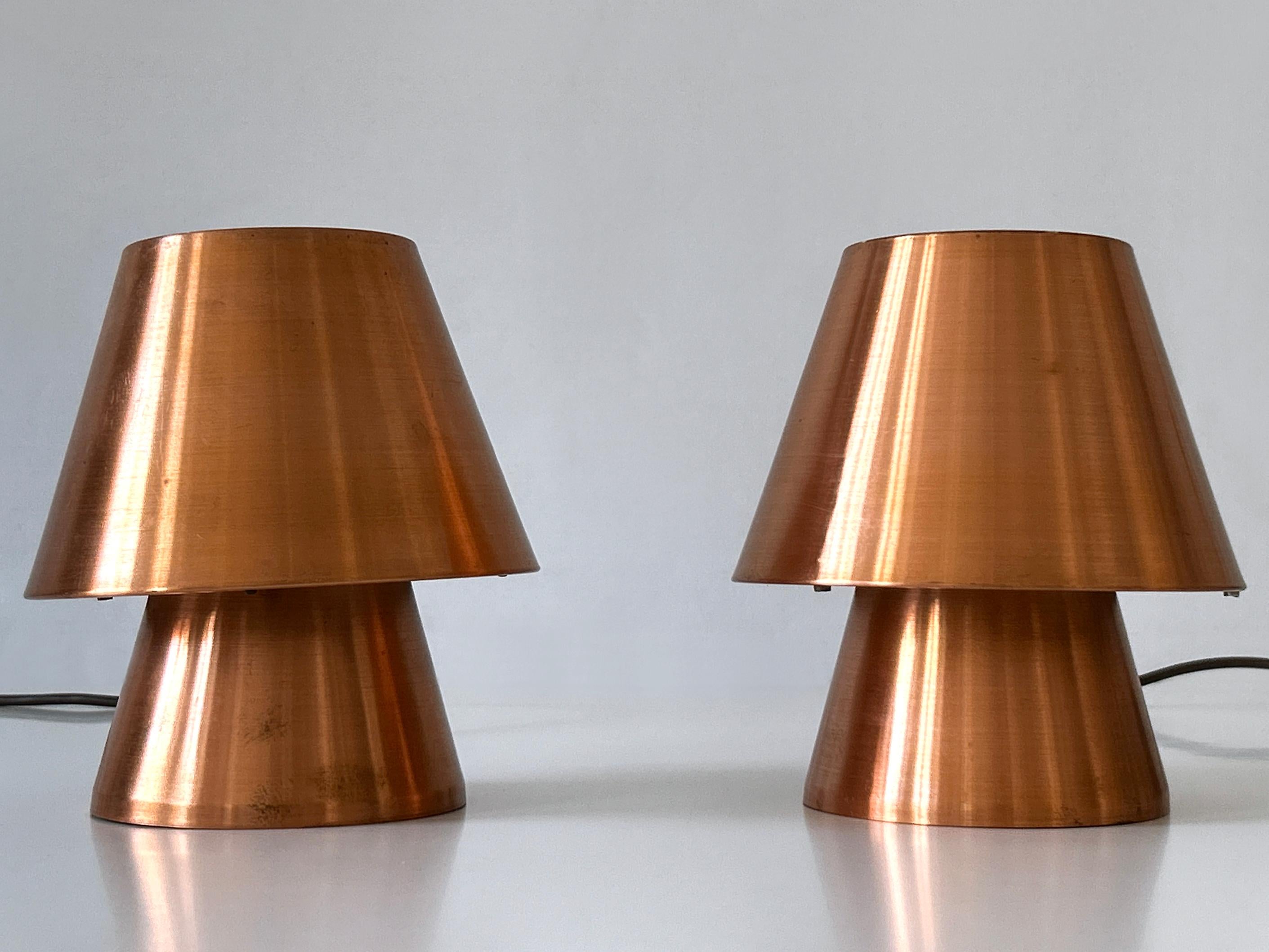 Set of Two Lovely Mid Century Modern Copper Bedside Table Lamps Germany 1960s For Sale 2