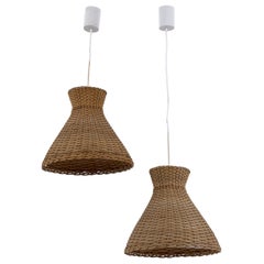 Set aus zwei hübschen Diabolo-Hängeleuchten im Mid-Century-Modern-Stil aus Rattan, Deutschland, 1960er Jahre