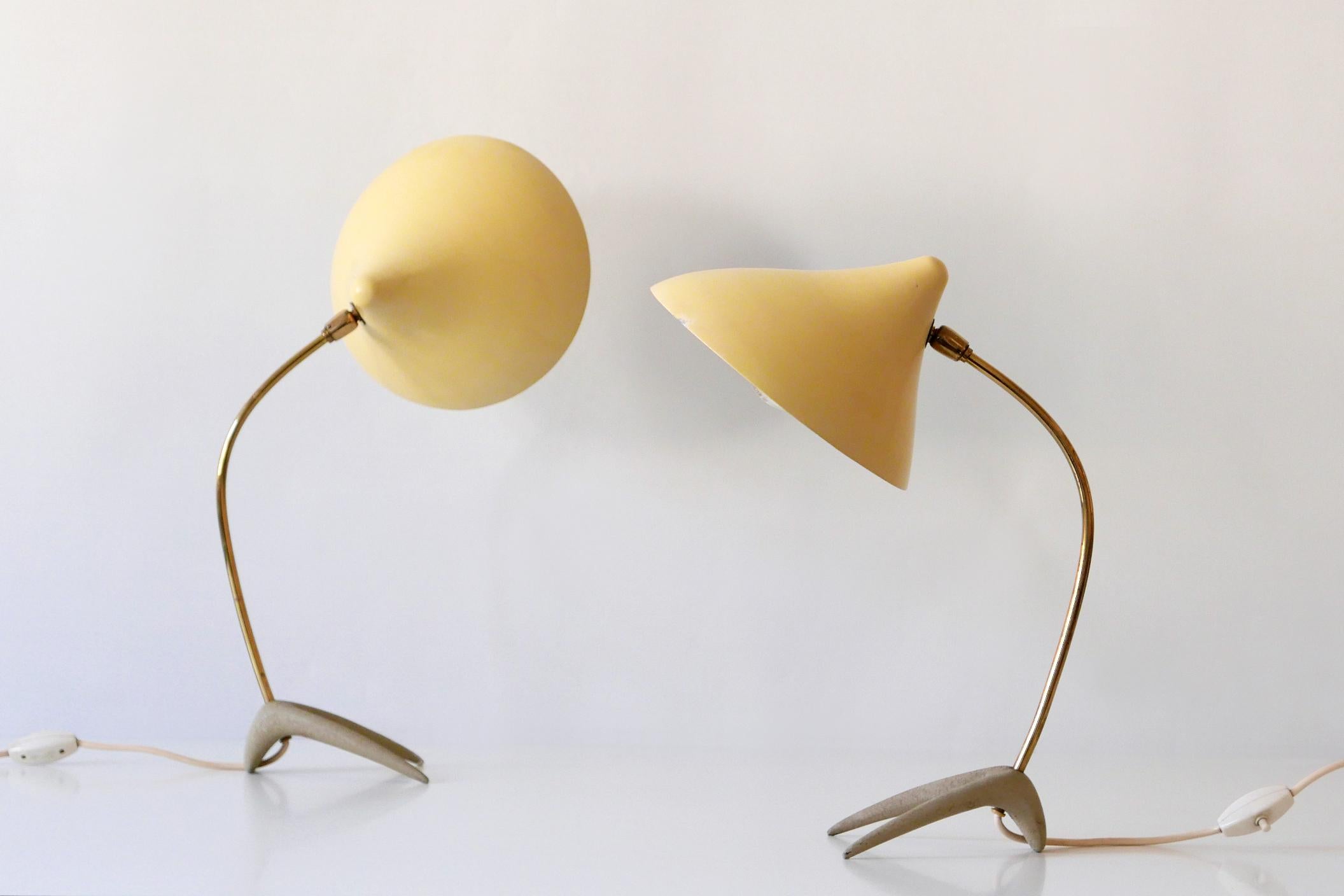 Set of Two Lovely Mid-Century Modern Table Lamps by Louis Kalff for Cosack 1950s For Sale 1