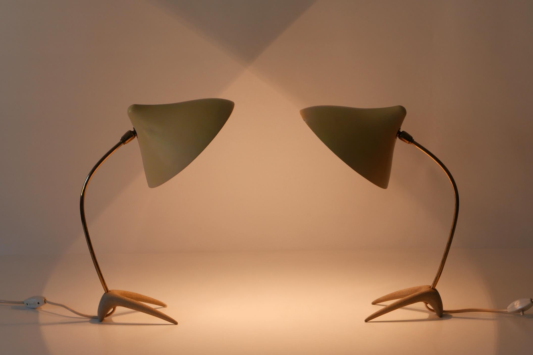 Enameled Set of Two Lovely Mid-Century Modern Table Lamps by Louis Kalff for Cosack 1950s For Sale