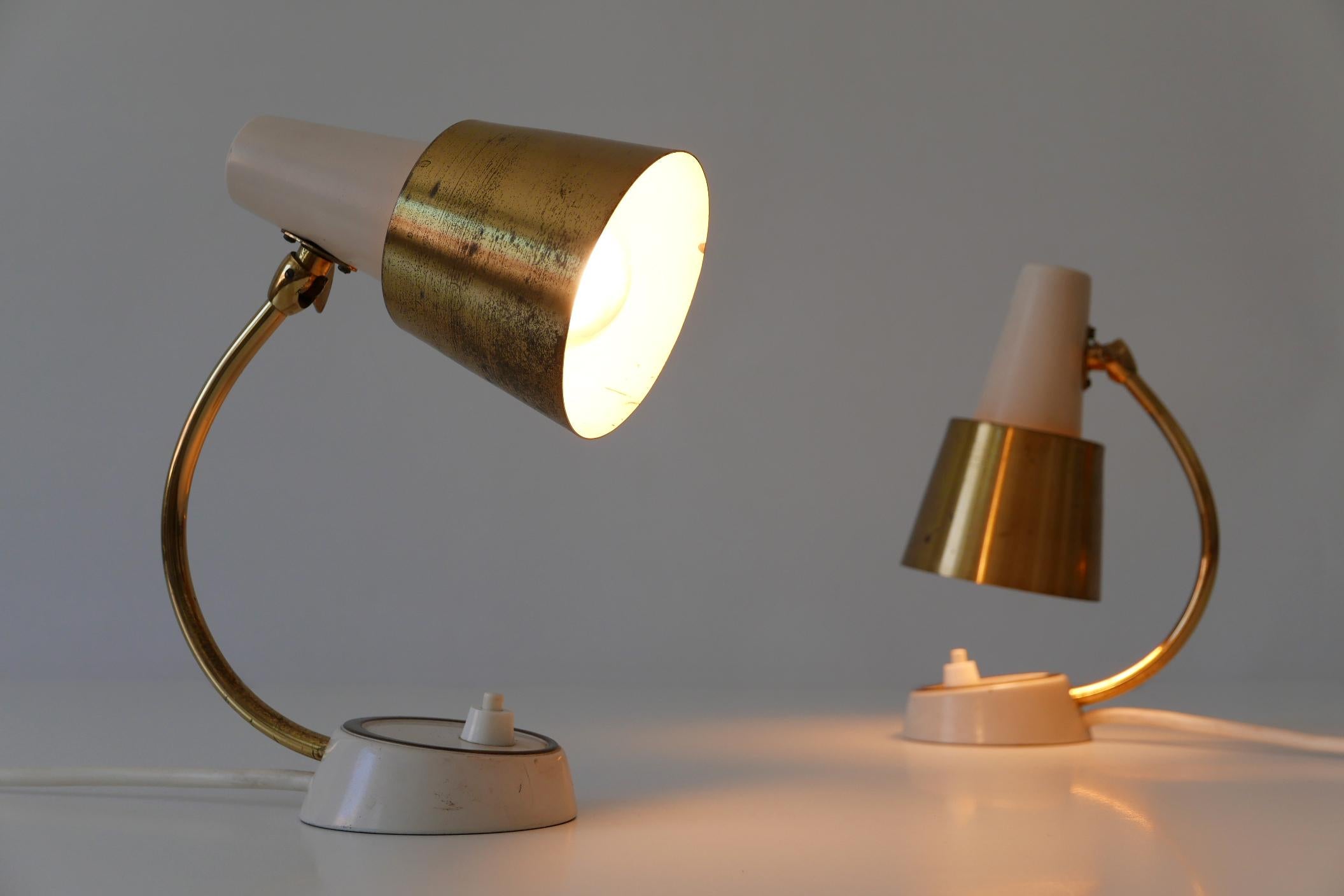 Set of Two Mid-Century Modern Bedside Table Lamps or Wall Lights, 1950s, Germany For Sale 8