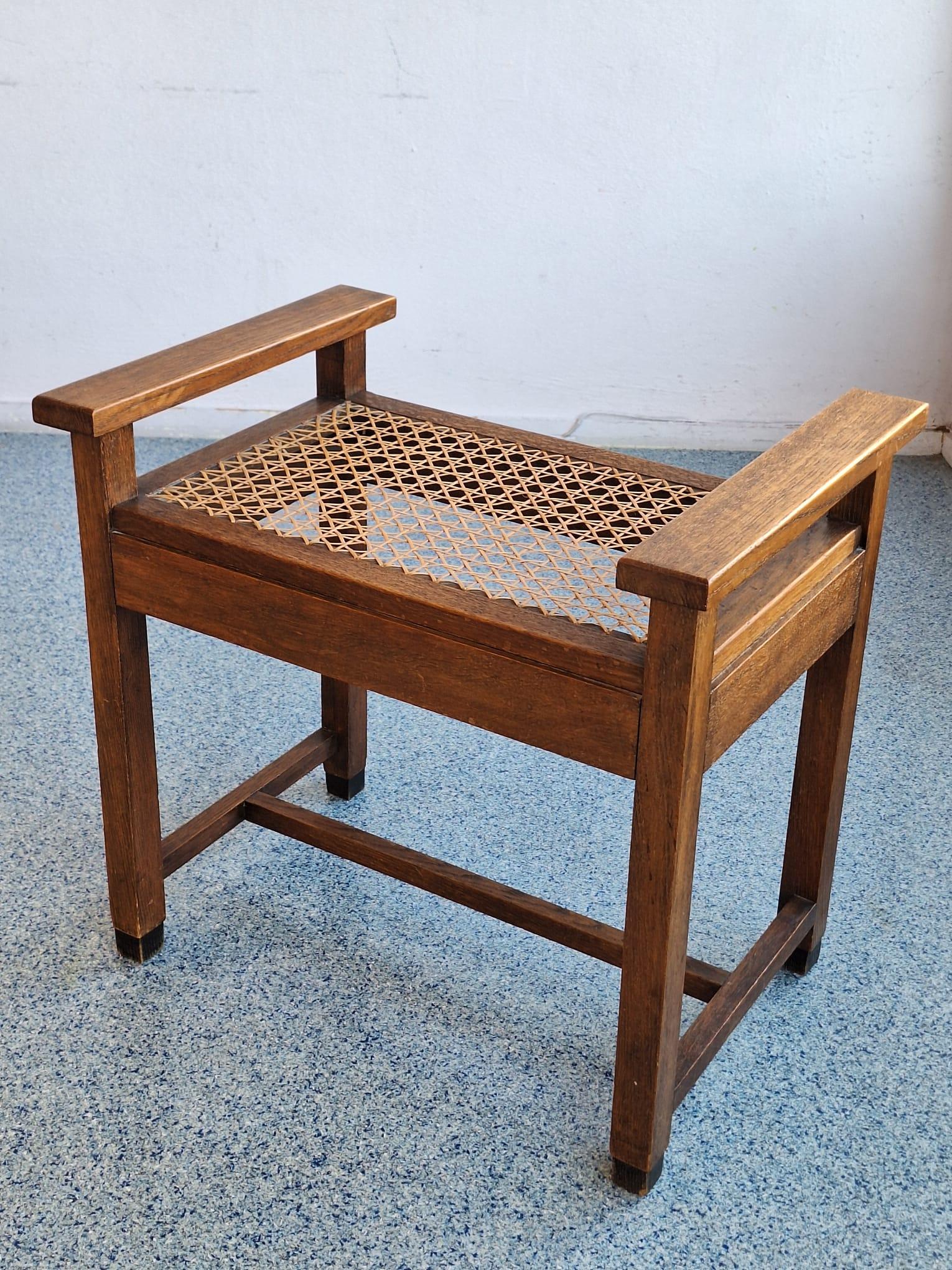 Ensemble de deux chaises basses et table basses d'Amsterdam  École/Art déco Bon état - En vente à MIJDRECHT, NL