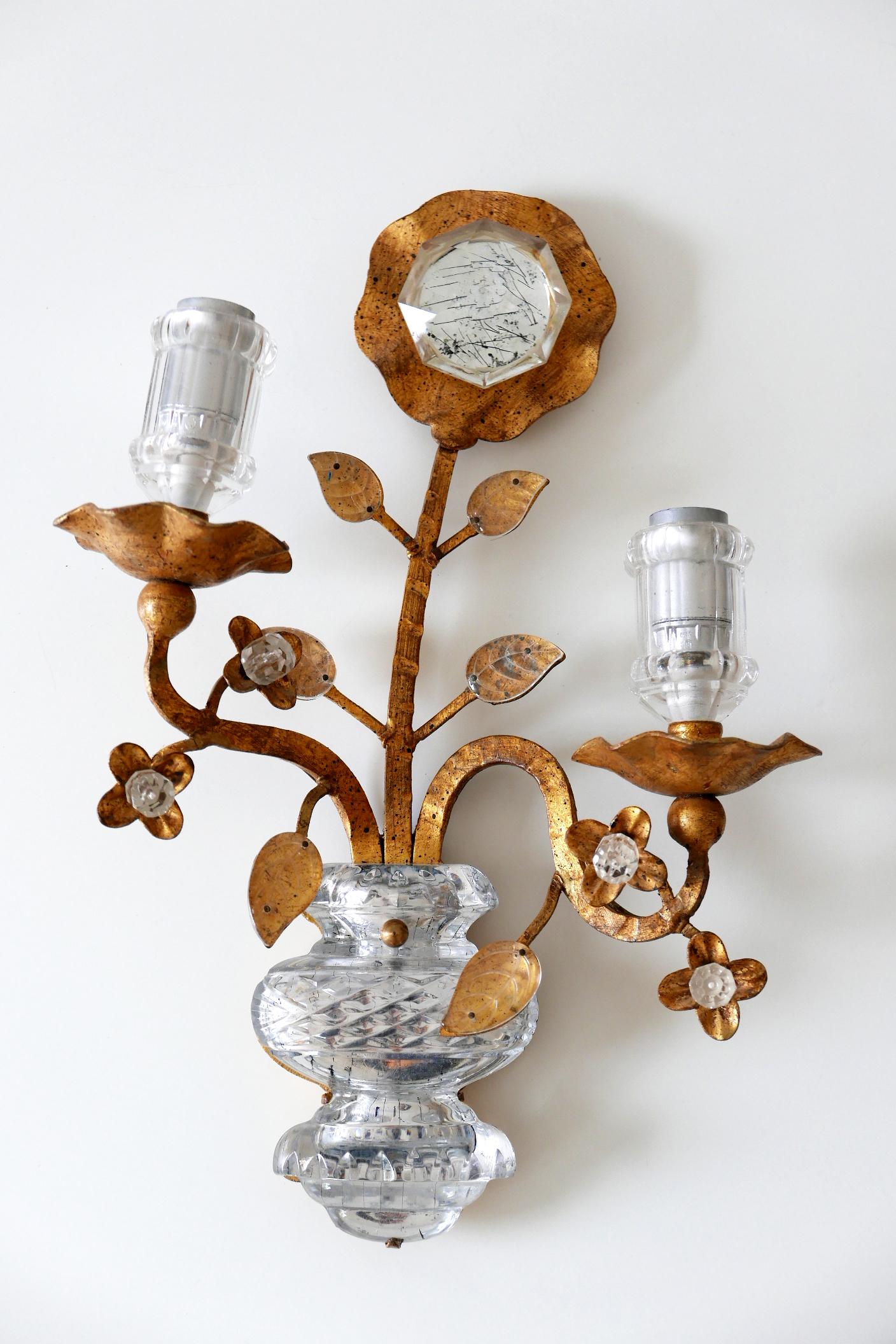 Set of Two Maison Baguès Crystal & Gilt Metal Sconces or Wall Lamps 1960s France For Sale 8