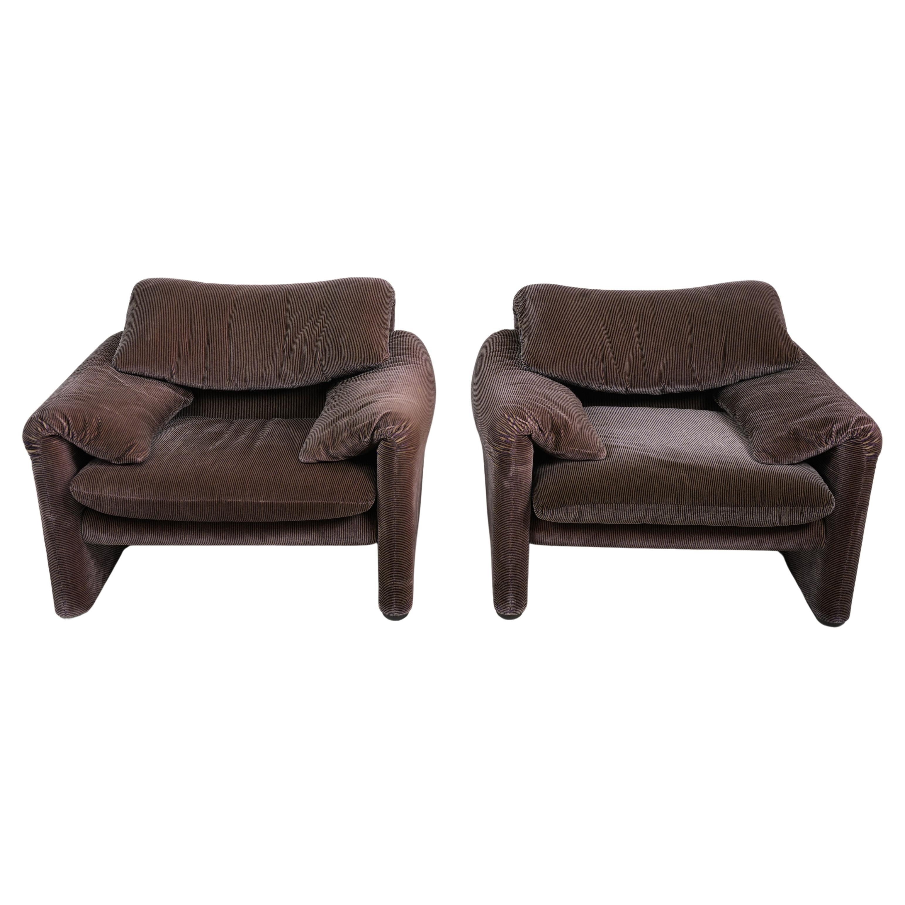 Set of Two Maralunga Longue Chair By Vico Magistretti for Cassina 1970s For Sale