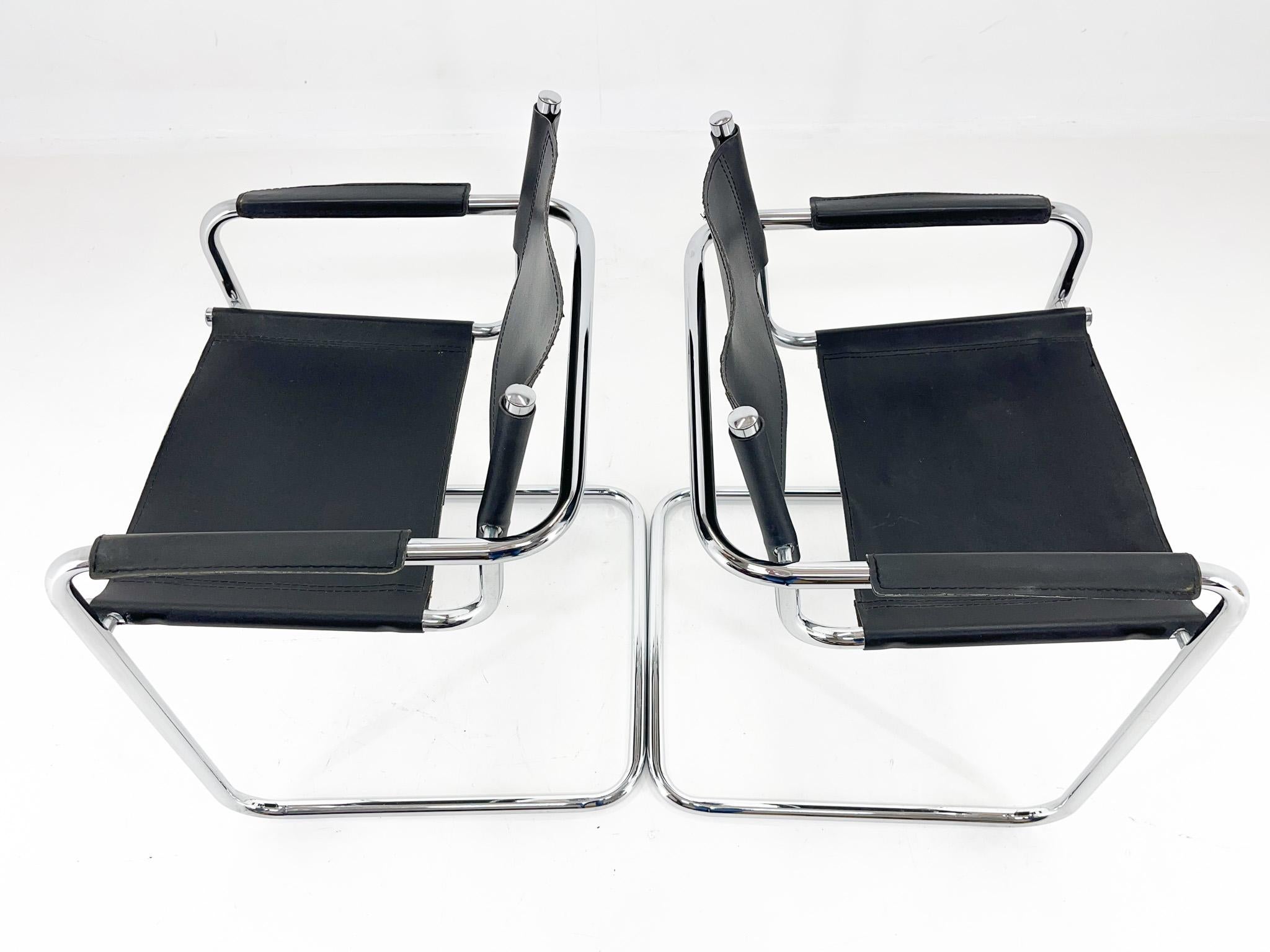 Ensemble de deux chaises en porte-à-faux Mart Stam, Italie, marquées en vente 6