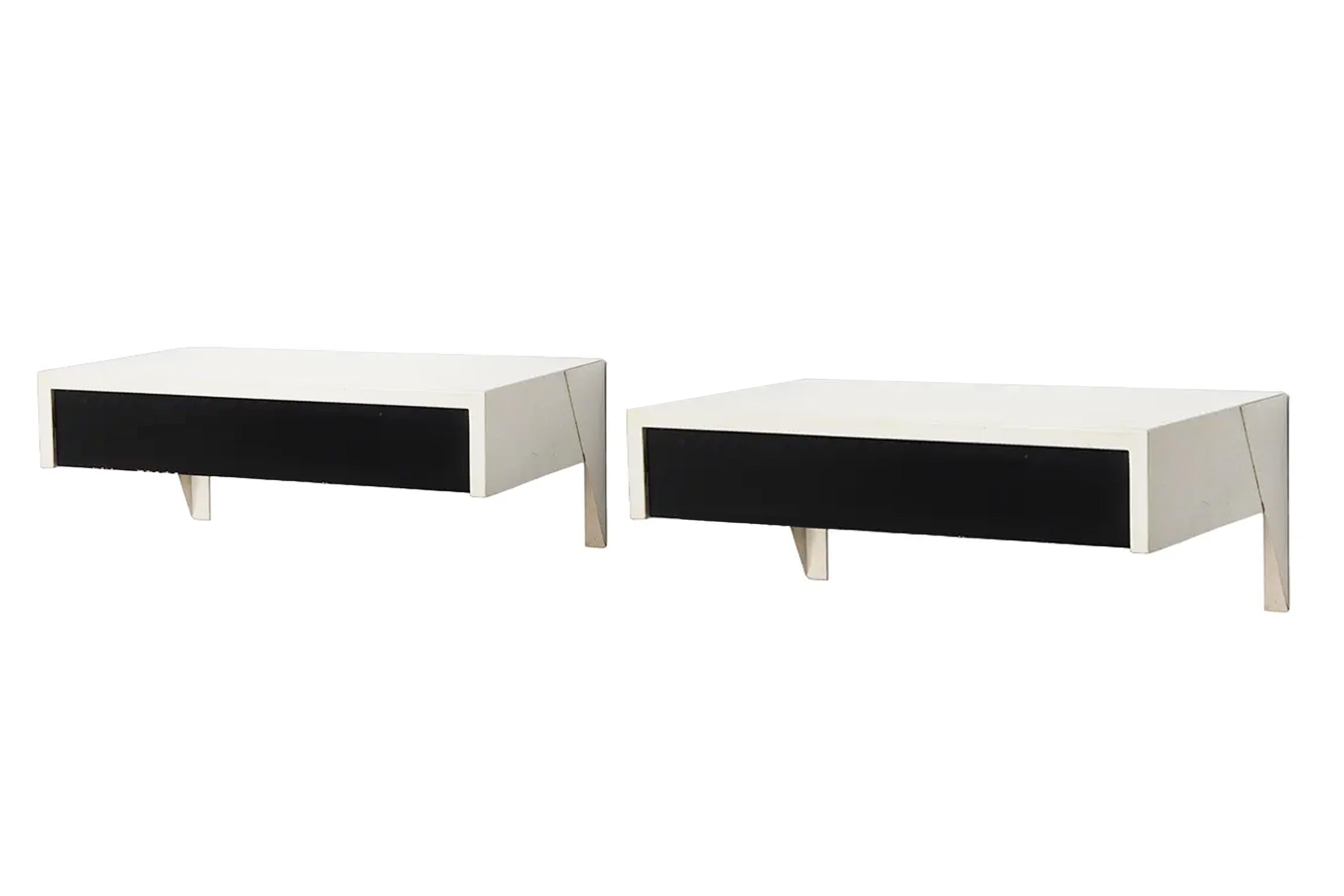 Olandese Set di due mensole da parete Martin Visser DD01 Bergeijk con cassetti per Spectrum in vendita