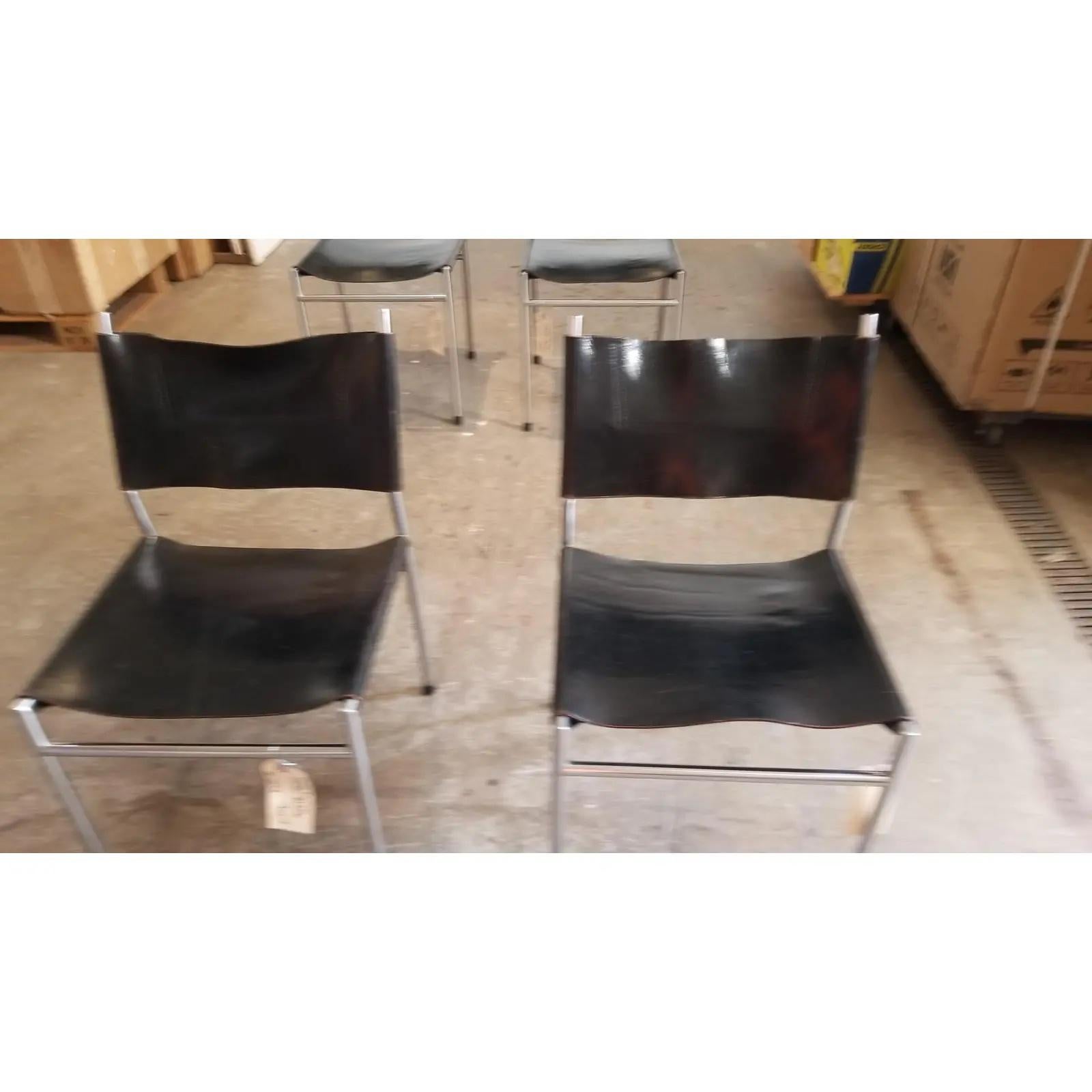 Set of Two, Martin Visser Se06 Dining Chairs in Black Leather and Chrome In Good Condition For Sale In Scottsdale, AZ