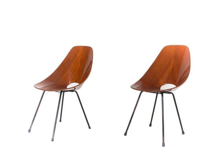 Veneer Set of Two Medea Chairs by Vittorio Nobili for Fratelli Tagliabue, Italy, 1950s For Sale