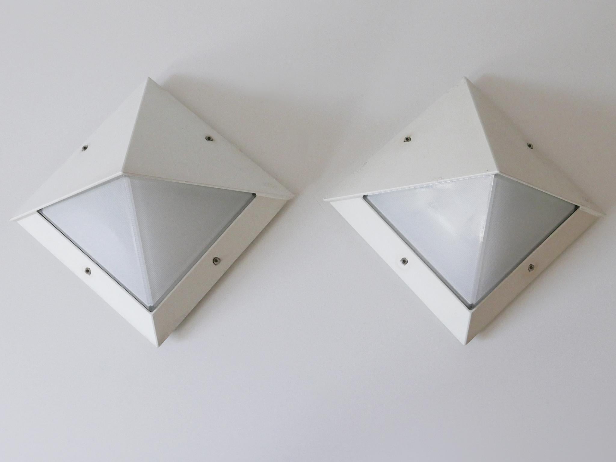 Set of Two Medium Outdoor Wall Lamps or Sconces by BEGA, 1980s, Germany In Good Condition For Sale In Munich, DE