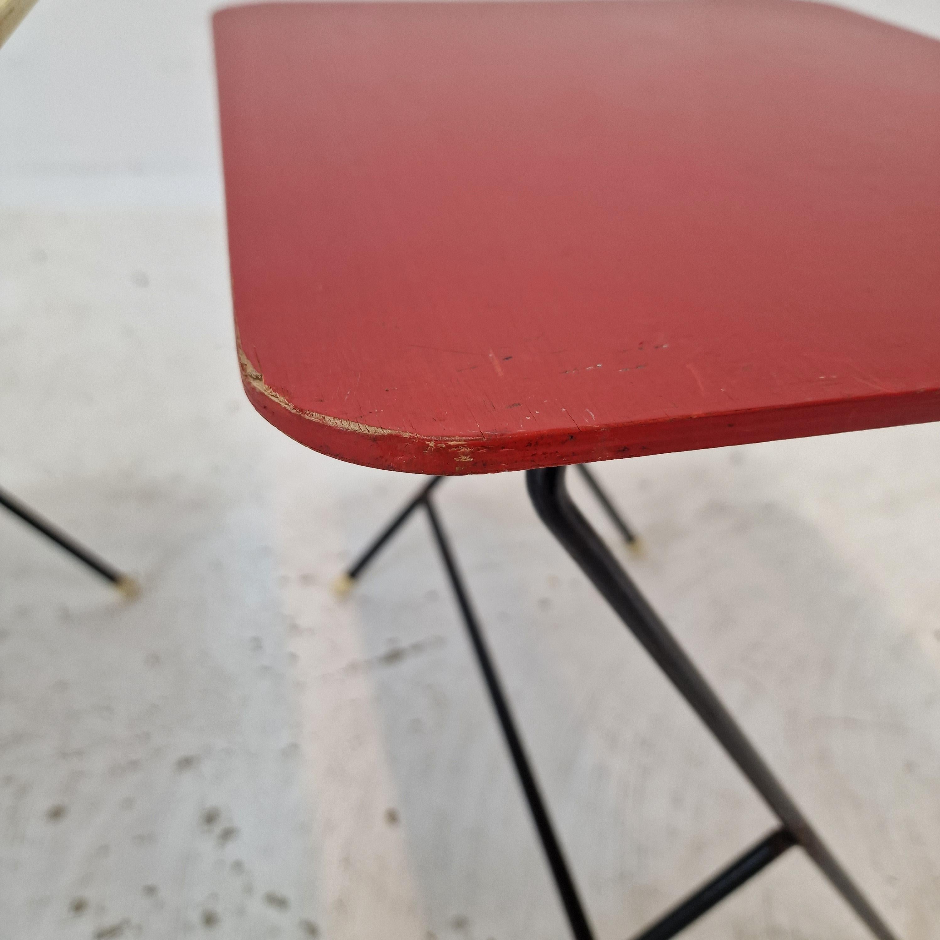 Ensemble de deux tables d'appoint en métal et bois pour Pilastro, années 1960 en vente 6
