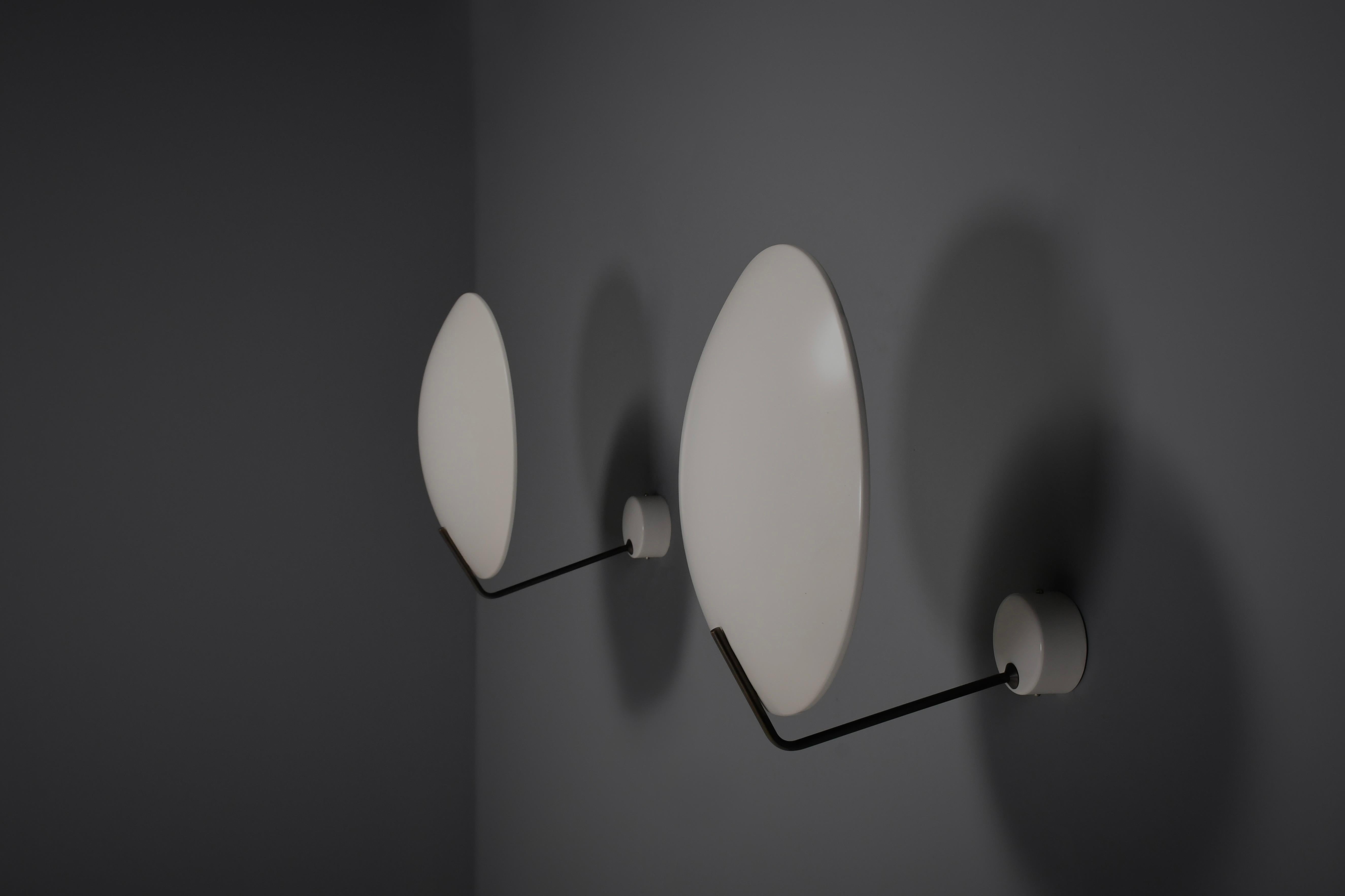 Noirci Ensemble de deux appliques Stilnovo Mod. 232 conçues par Bruno Gatta, Italie 1962 en vente