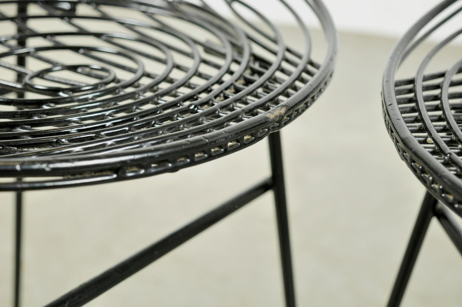 Set of two metal wire stools KM05 designed by Cees Braakman for Pastoe, 1950s For Sale 4