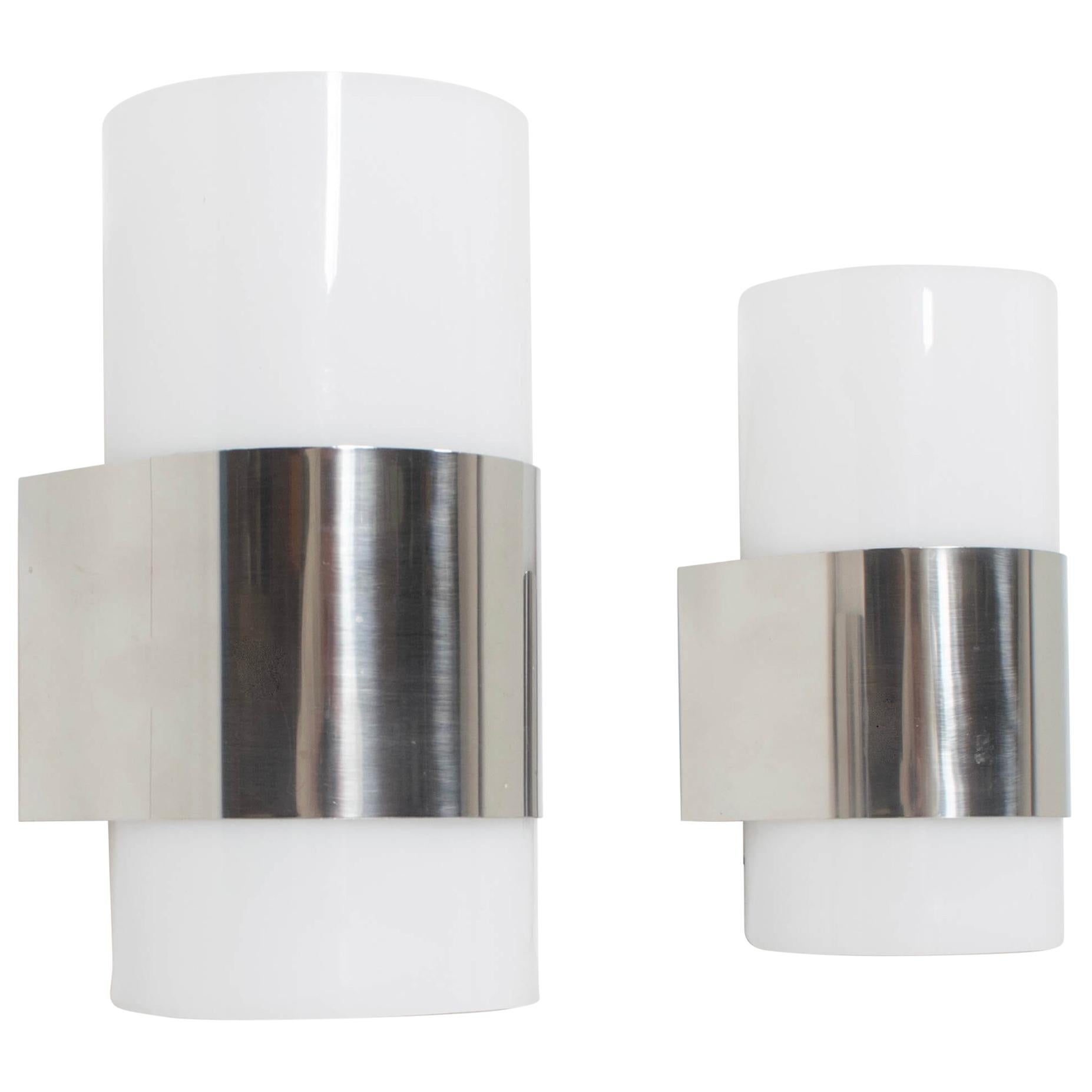 Set of Two Metracrilato Wall Lights from Metalarte, 1980s, Spain For Sale