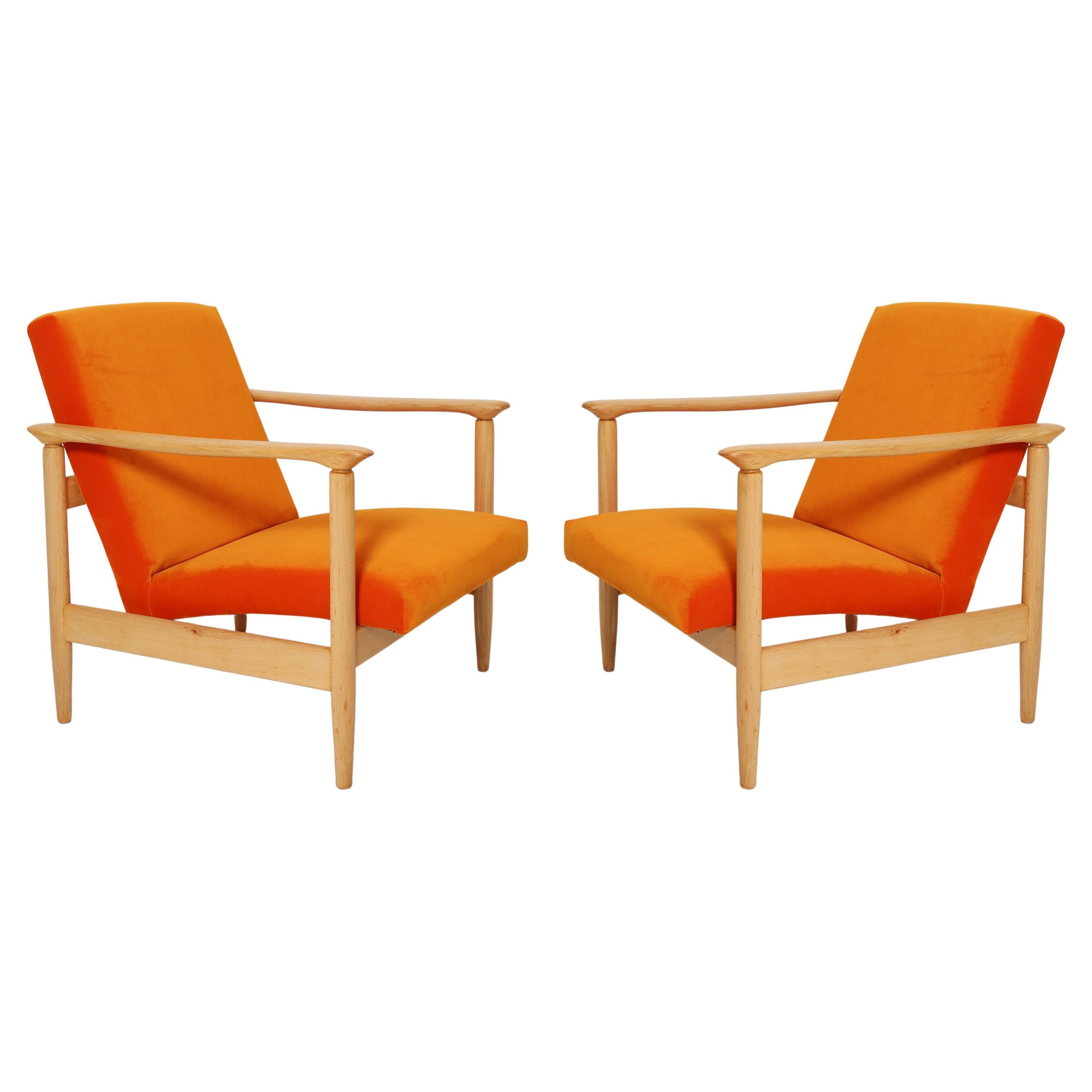 Set of Two Mid-20th Century Orange Velvet Armchairs, Edmund Homa, Europe, 1960s For Sale