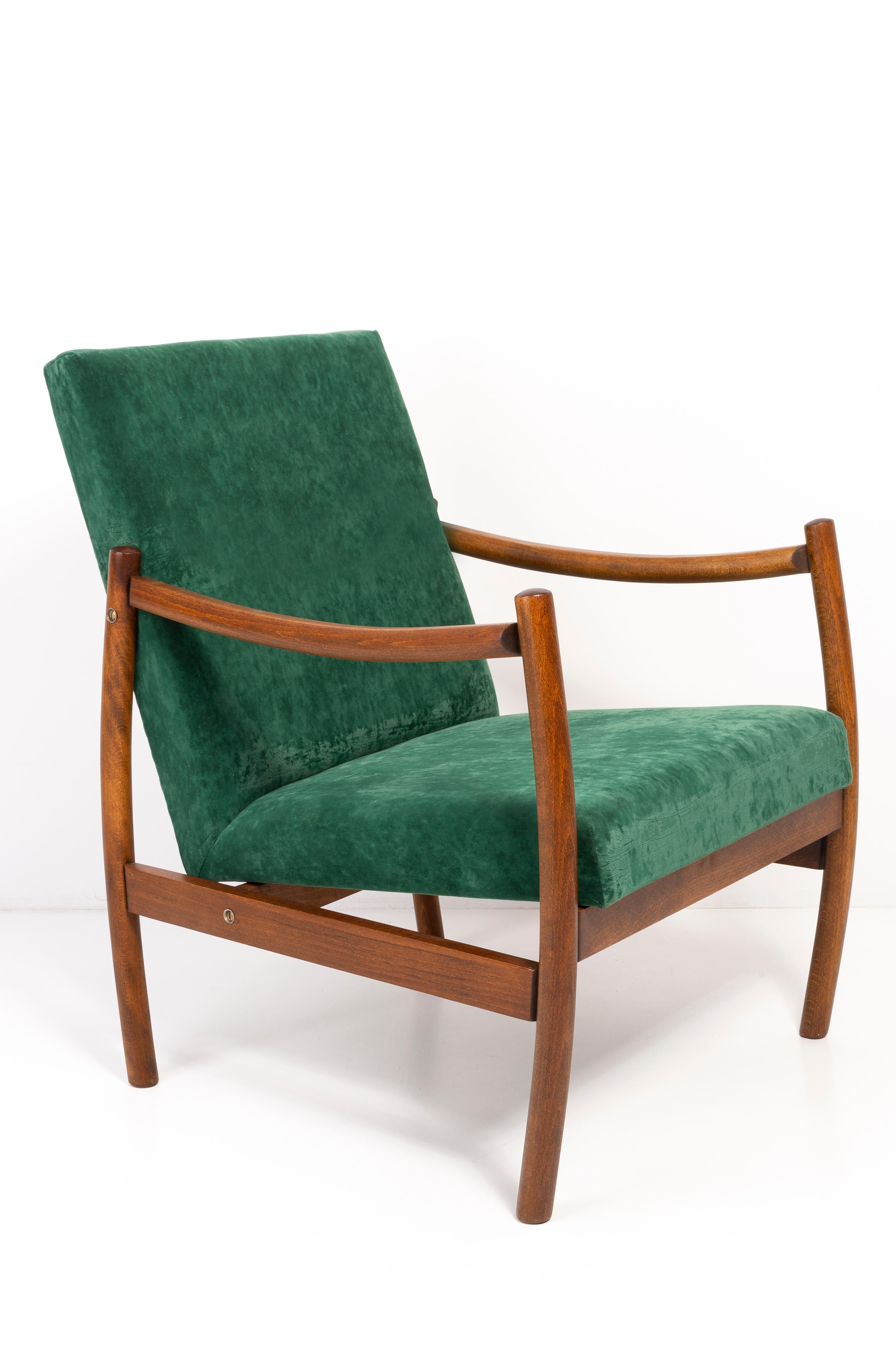 Mid-Century Modern Set of Two Mid-20th Century Vintage Armchairs, Dark Green Velvet, Europe, 1960s For Sale