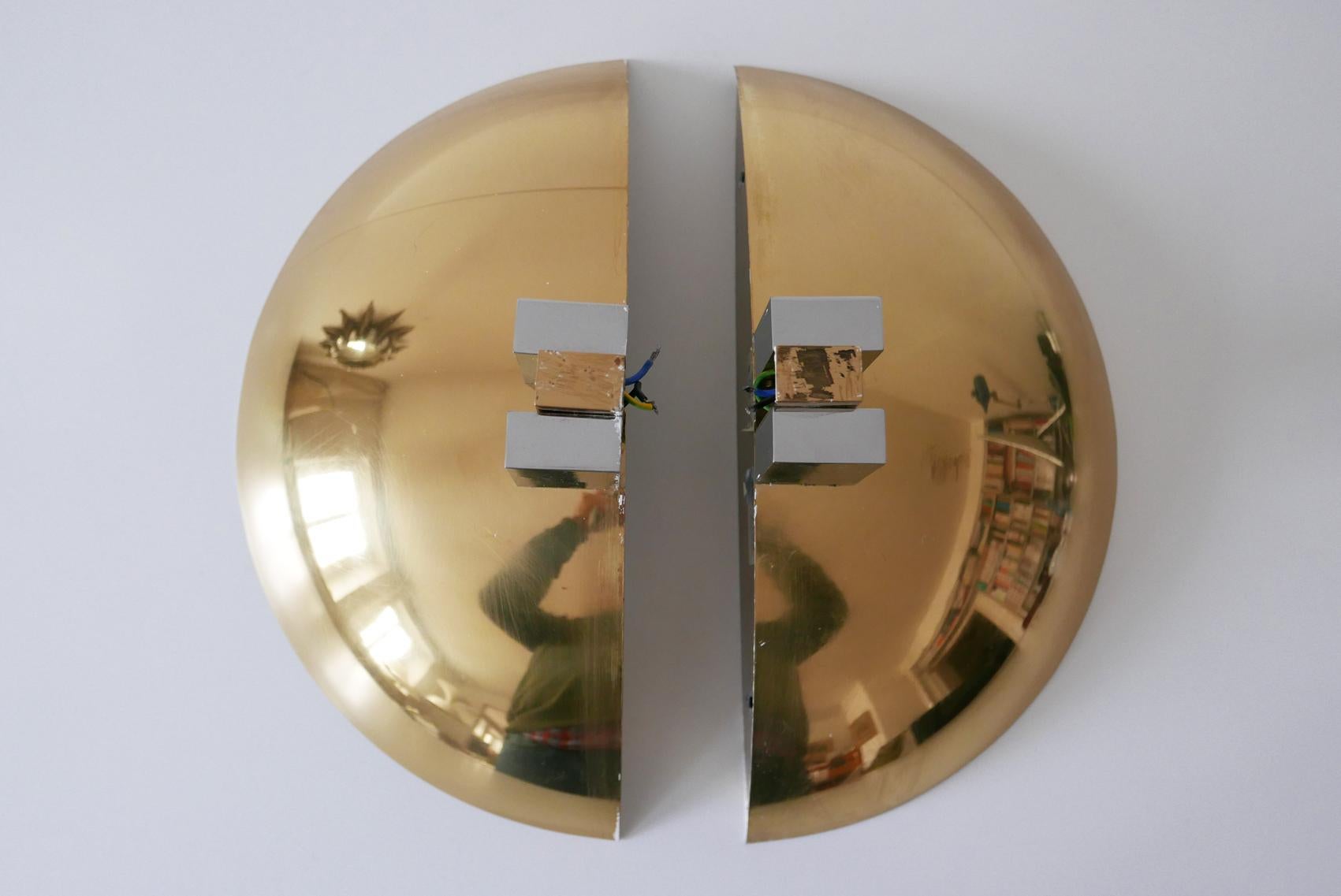 Set of Two Midcentury Brass Wall Lamps or Sconces by Art-Line, 1980s, Germany For Sale 4