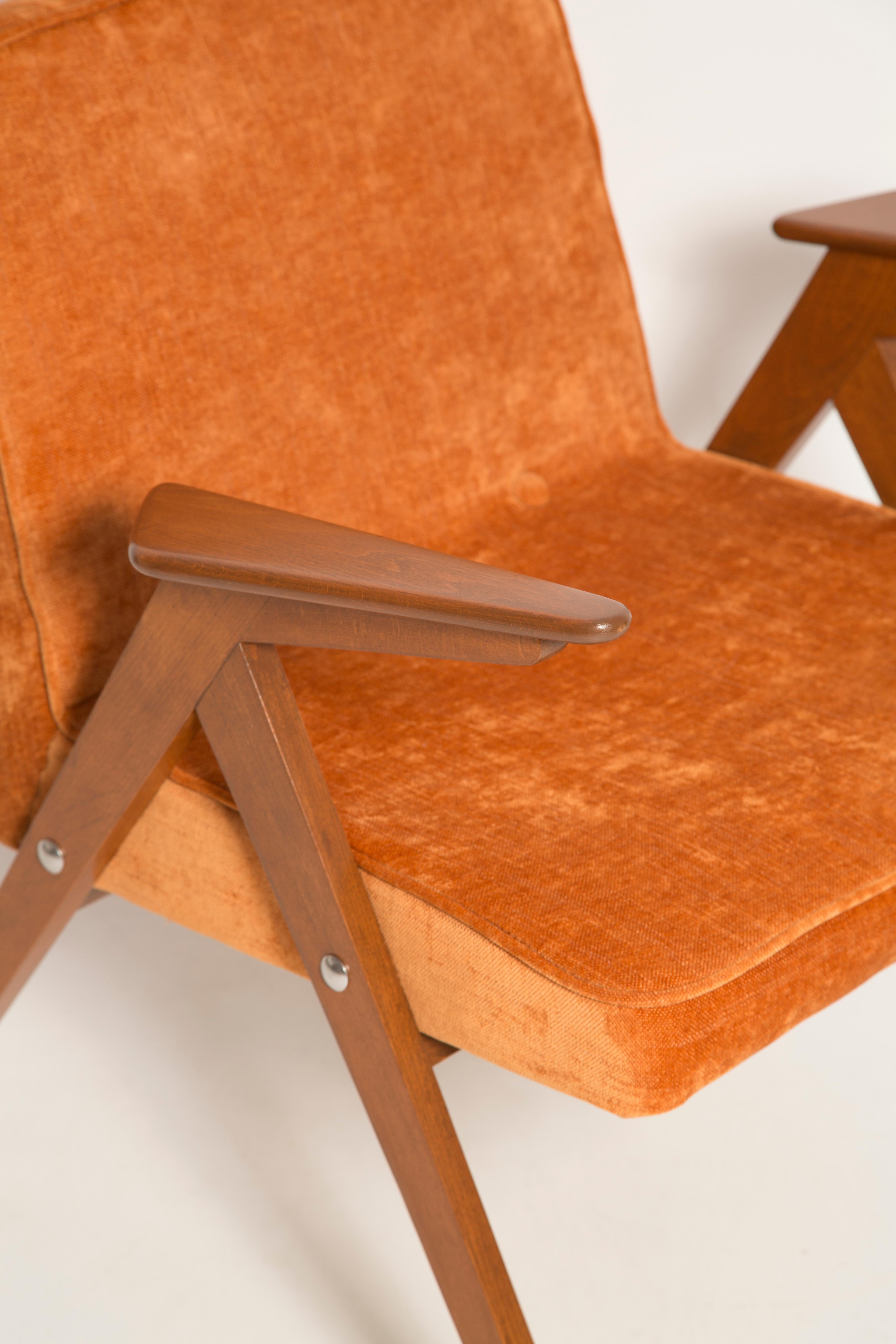 Ensemble de deux fauteuils en forme de lapin du milieu du siècle par Jozef Chierowski, Pologne, années 1960 en vente 4