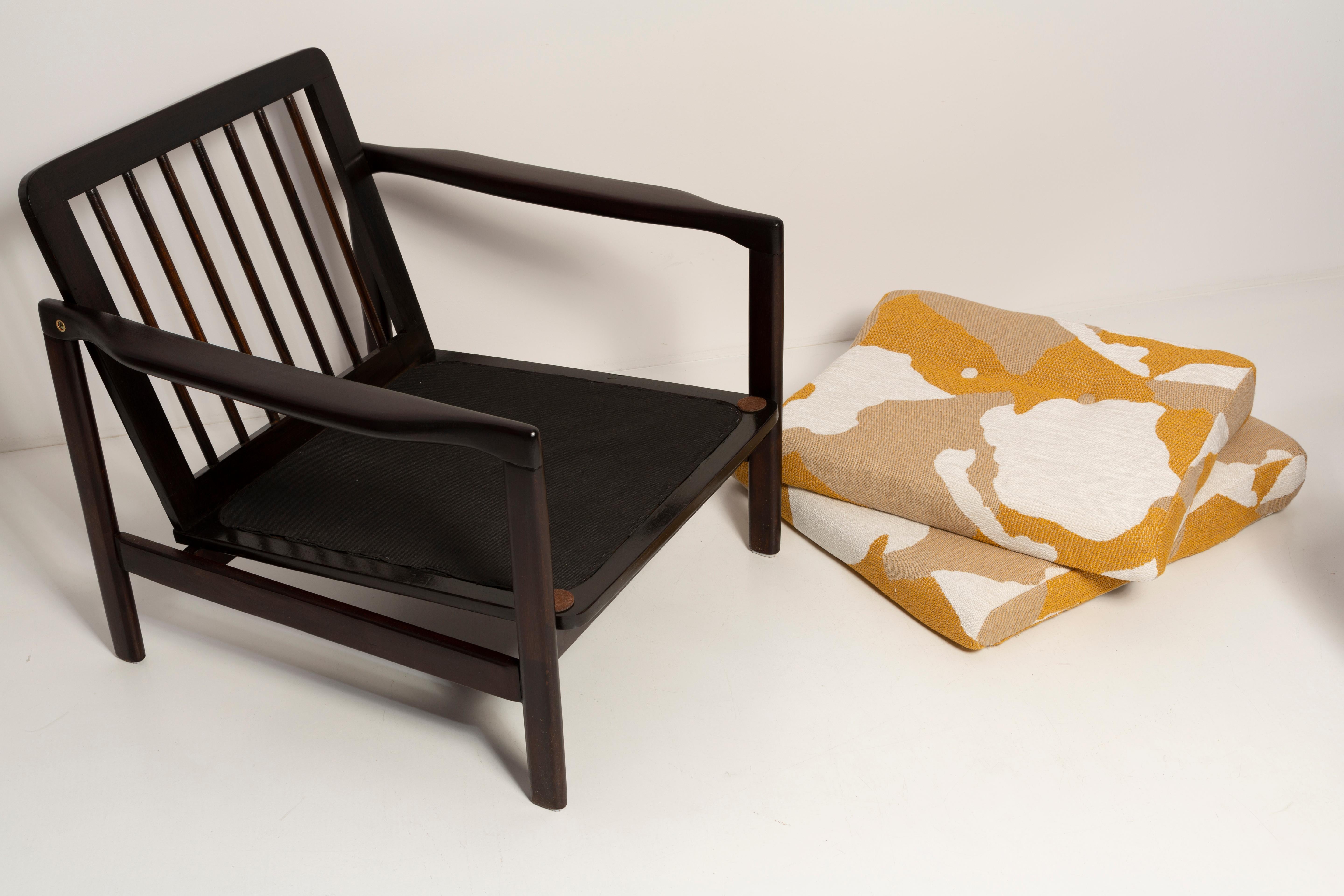 Set of Two Mid Century Camouflage Armchairs, Zenon Baczyk, Poland, 1960s For Sale 5