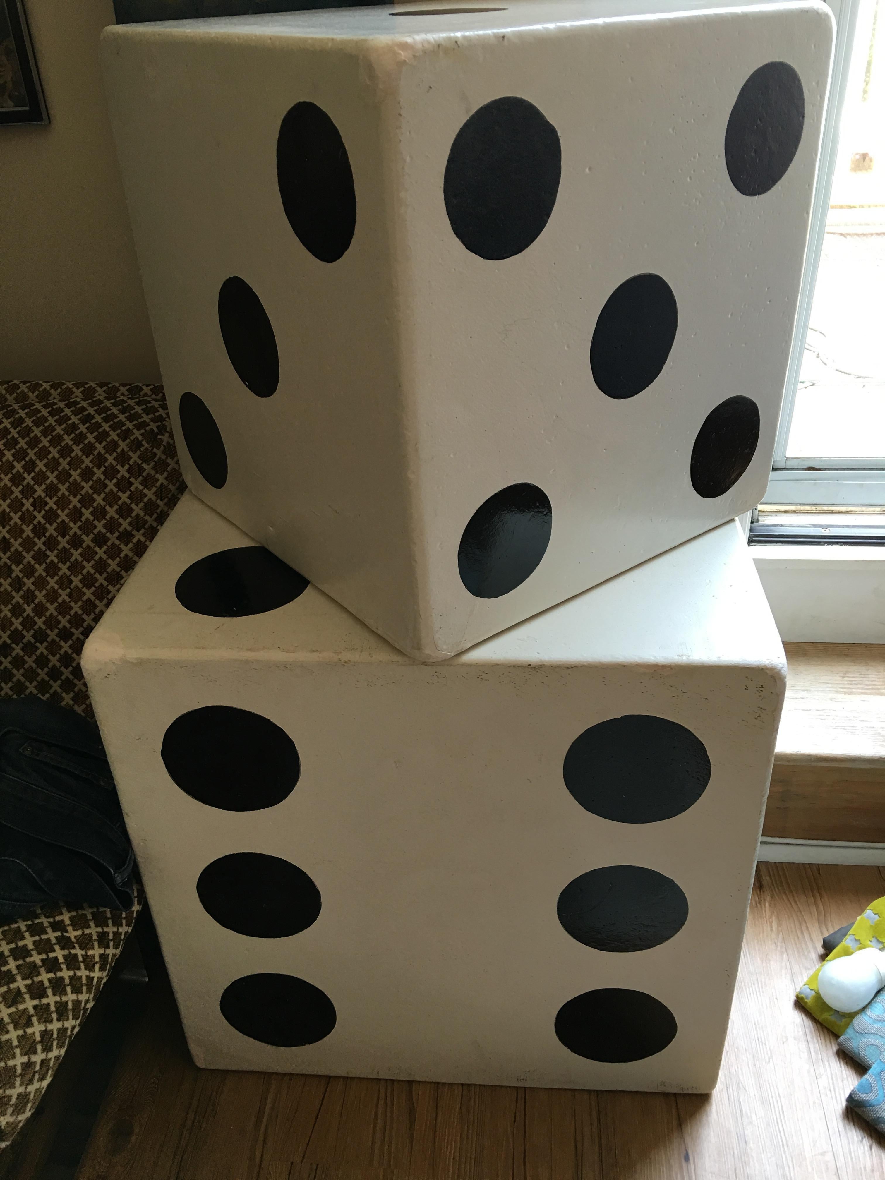 20th Century Set Of Two Mid-Century Cocktail Tables In The Shape Of Dice