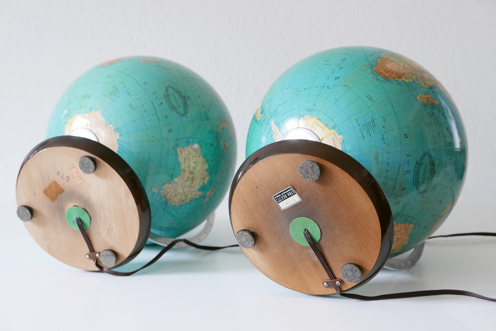 Set of Two Midcentury Columbus Duo Earth Globes or Side Table Lamps, 1960s 7