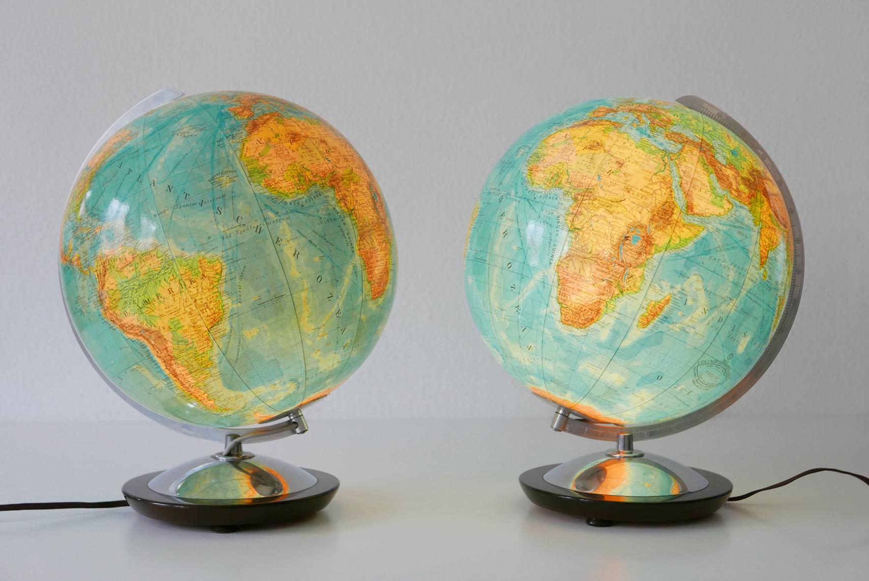 Set of Two Midcentury Columbus Duo Earth Globes or Side Table Lamps, 1960s 1