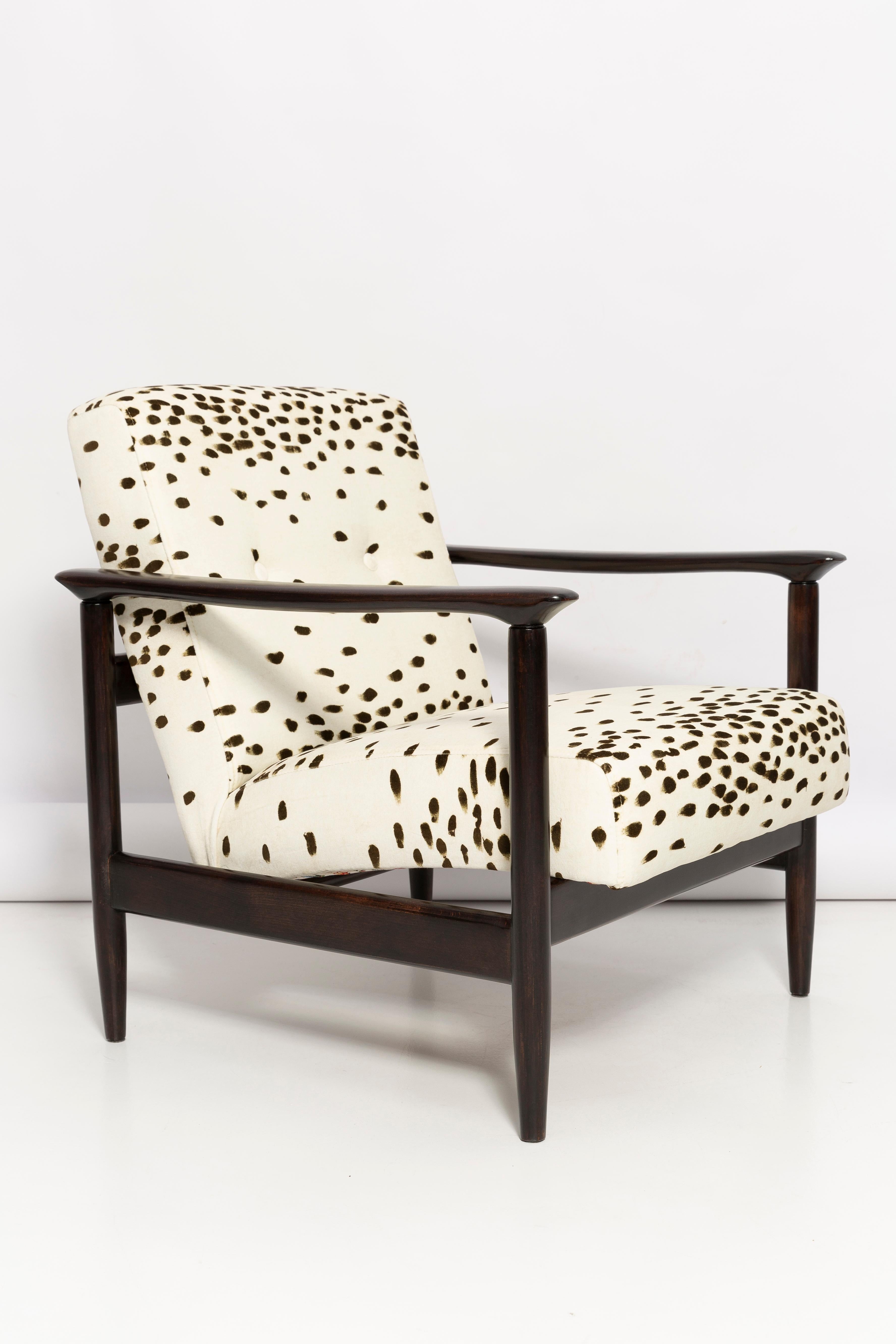 20th Century Set of Two Mid Century Dalmatian Velvet Armchairs, by Edmund Homa, Europe, 1960s For Sale