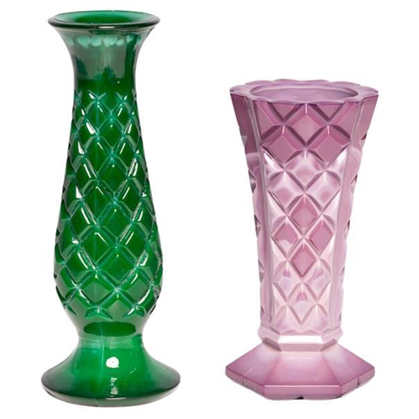 Satz von zwei grünen und lila artistischen Mini-Vasen aus der Mitte des Jahrhunderts, Europa, 1960er Jahre im Angebot