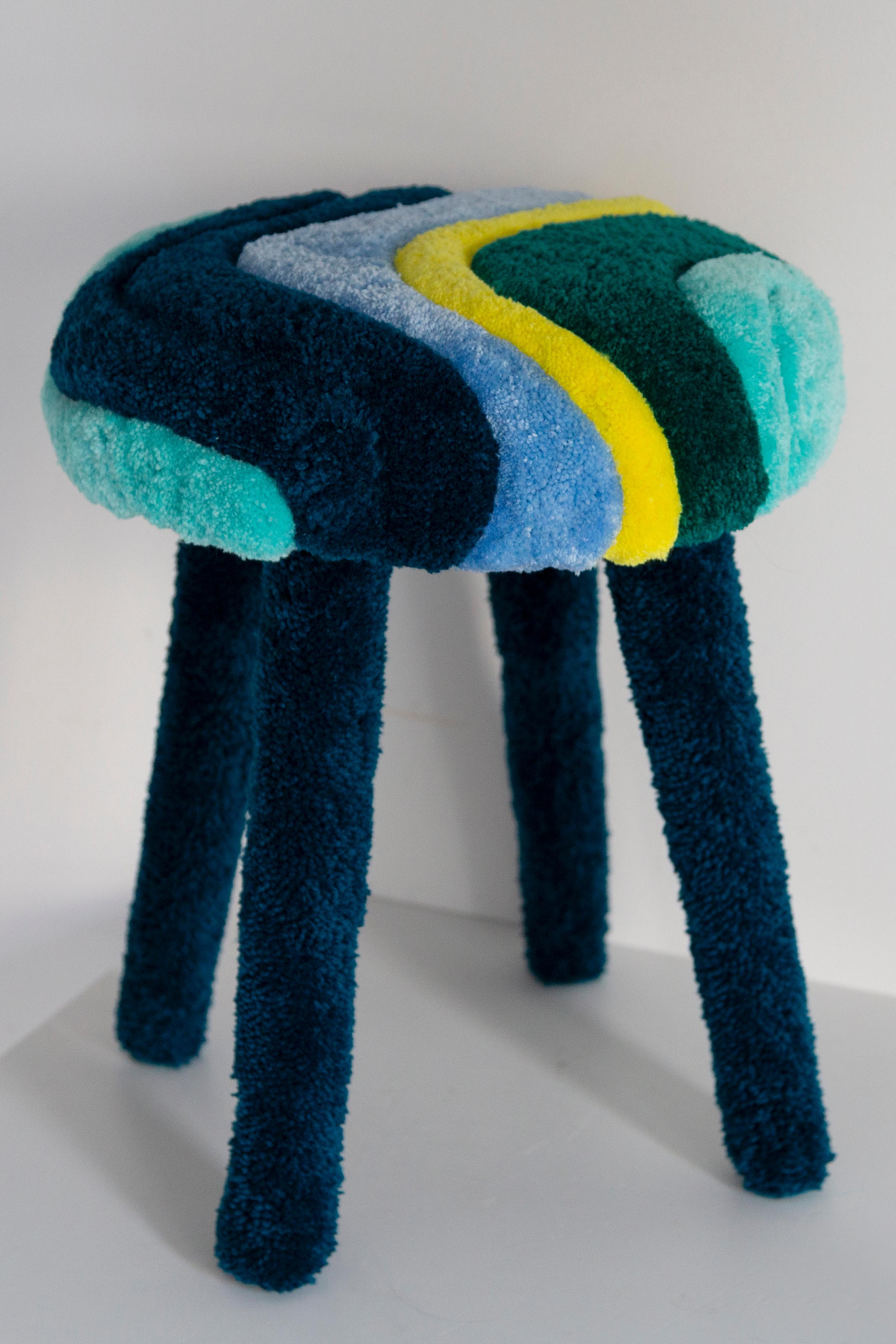 Set of Two Mid Century Hand Tufting Wool Stools, Europe, 1960s In Excellent Condition For Sale In 05-080 Hornowek, PL