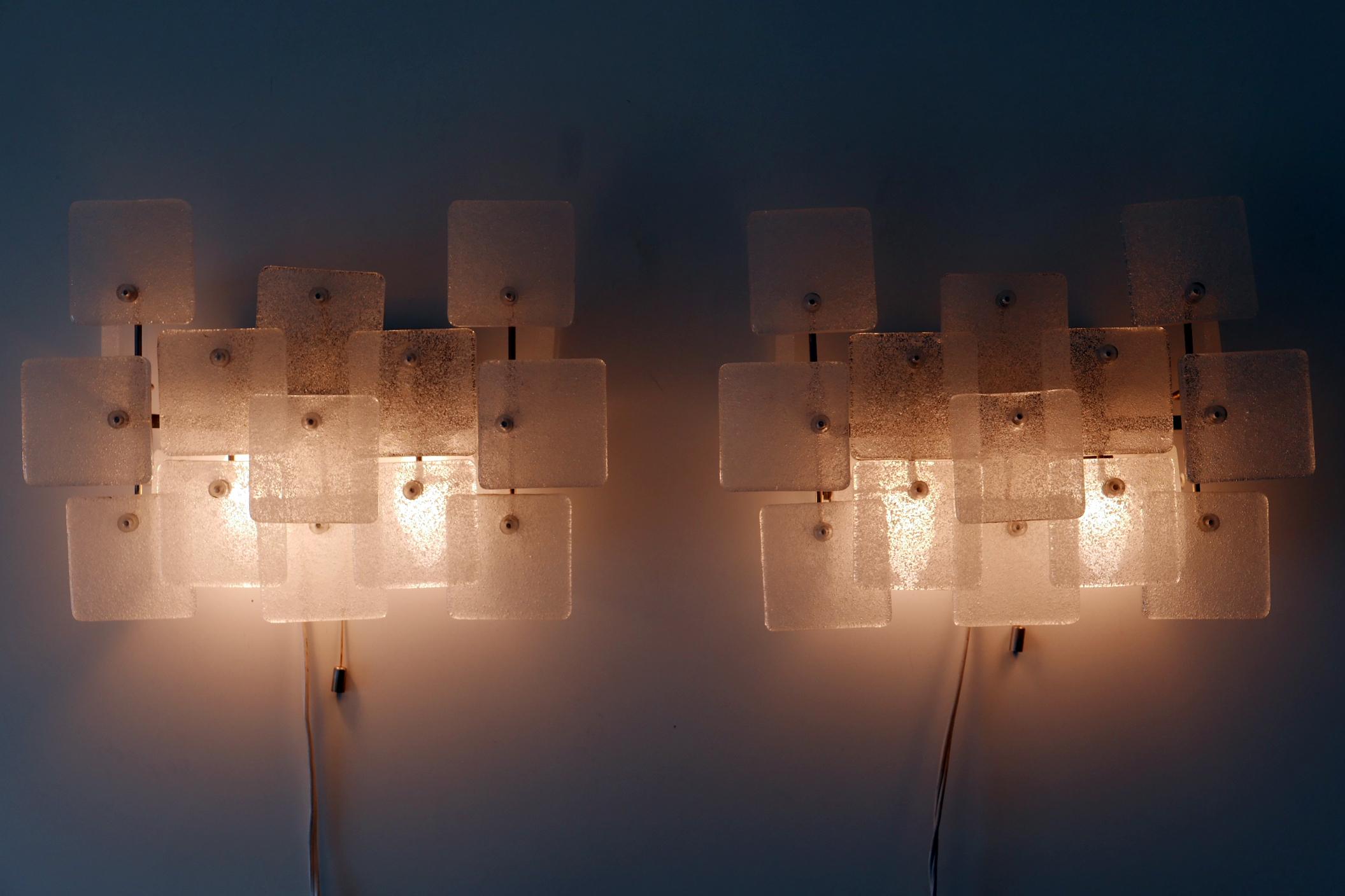 Set of Two Midcentury Ice Glass Wall Lamps or Sconces by Kalmar Franken, 1960s For Sale 2