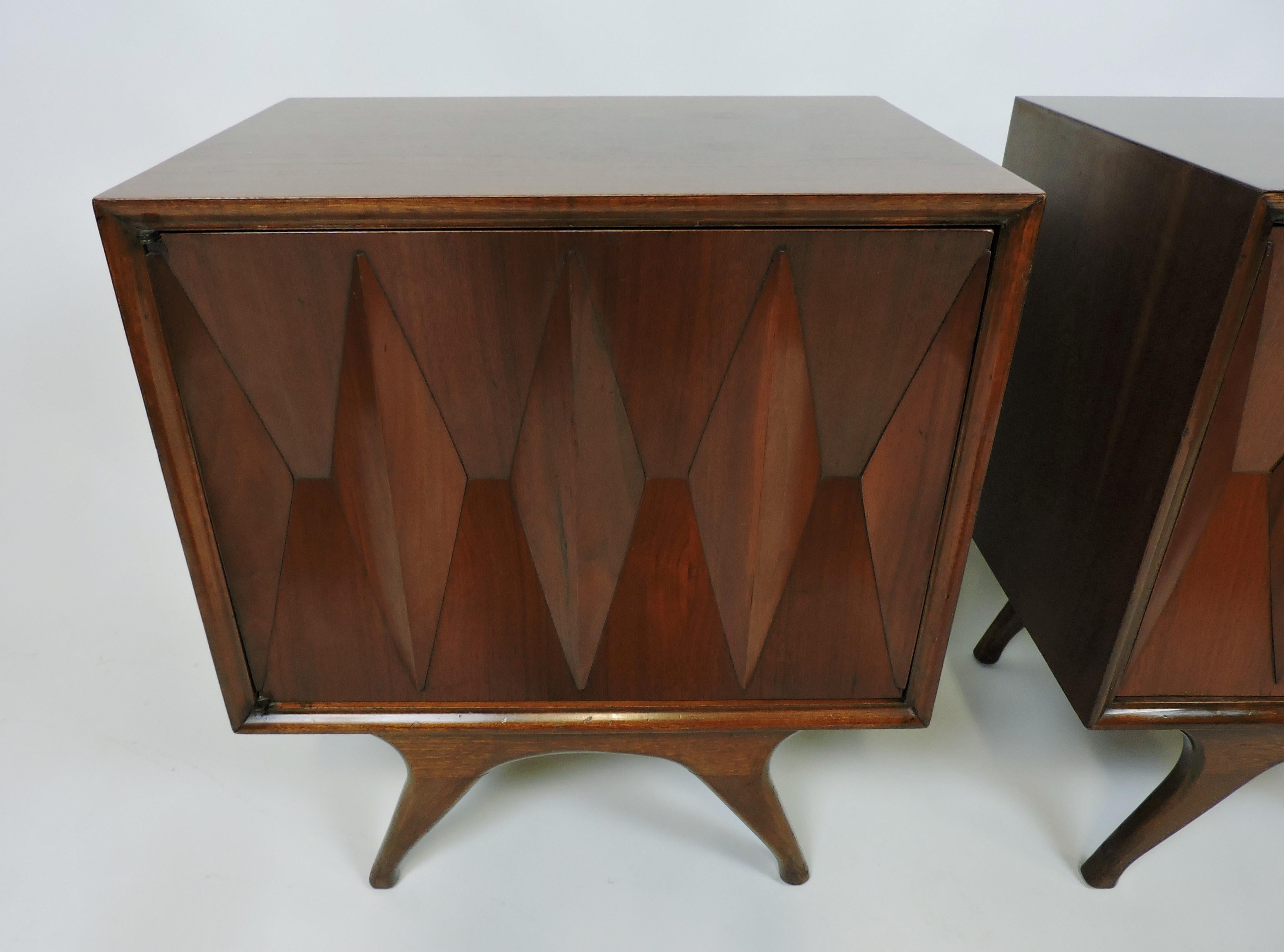 Set of Two Mid Century Modern Albert Parvin Diamond Front Nightstands End Tables 3