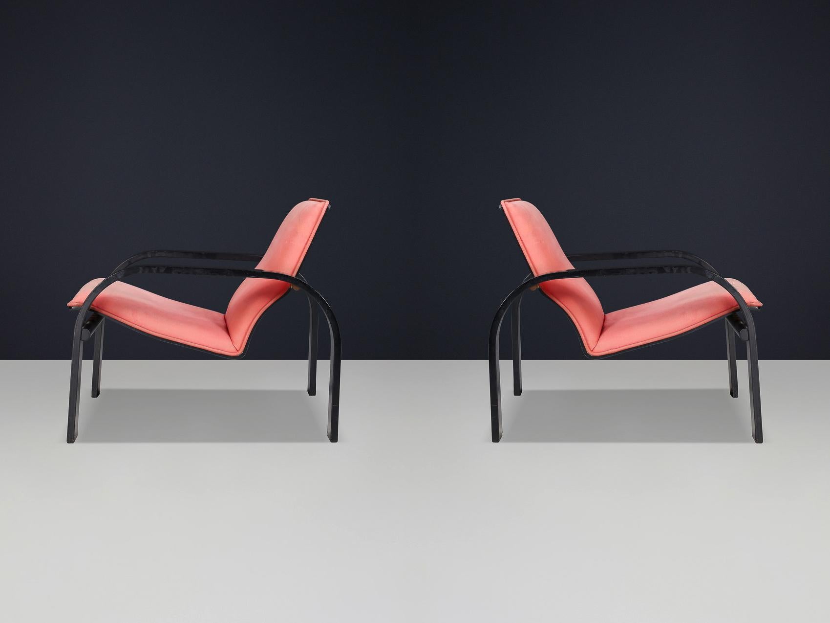 Set di due poltrone moderne di metà secolo attribuite ad Alvar Aalto, Finlandia, 1940 in vendita 2