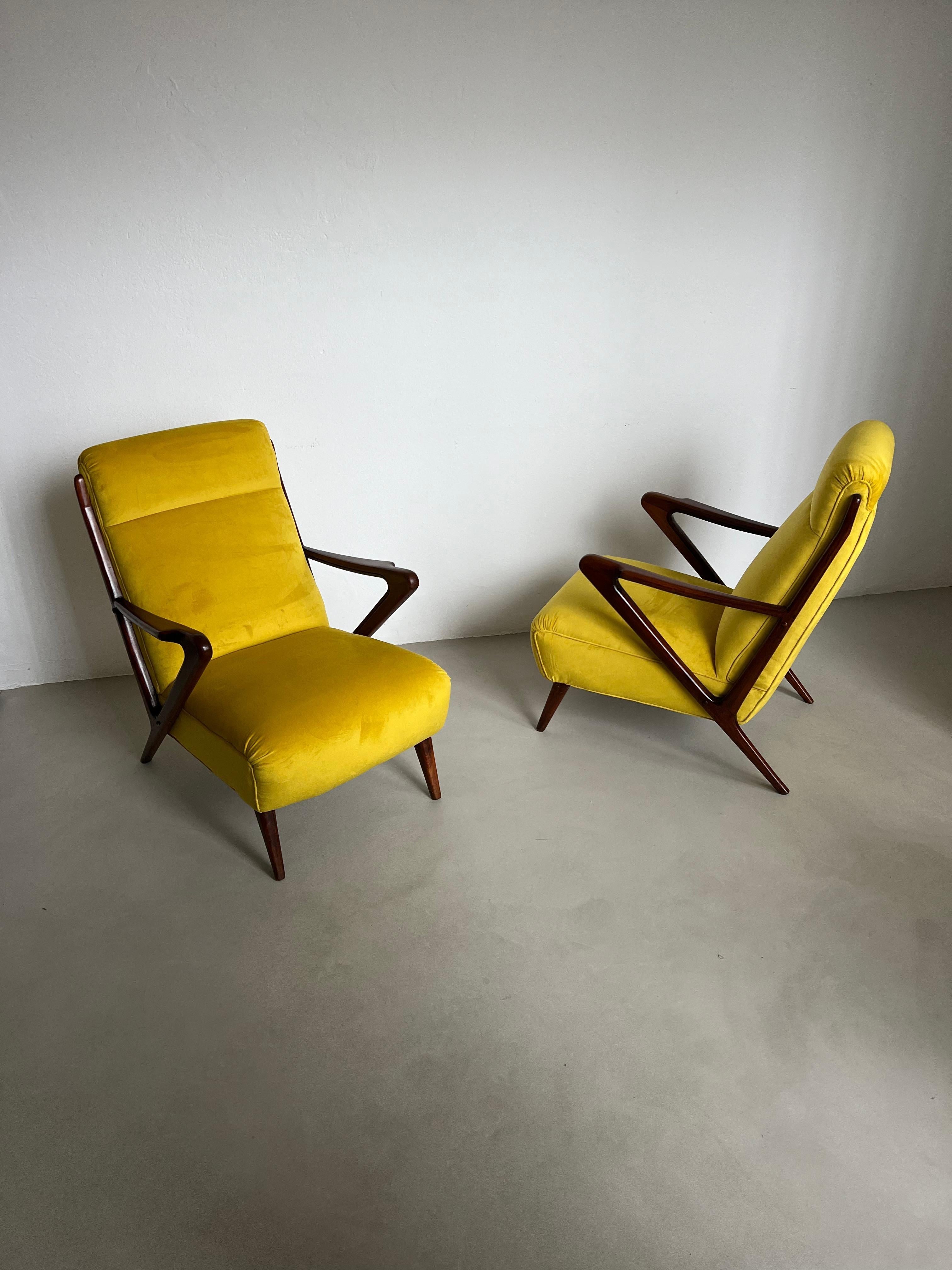 Pair of Vintage Armchairs in Bright Yellow Velvet , 1950's Mid Century Italian For Sale 6