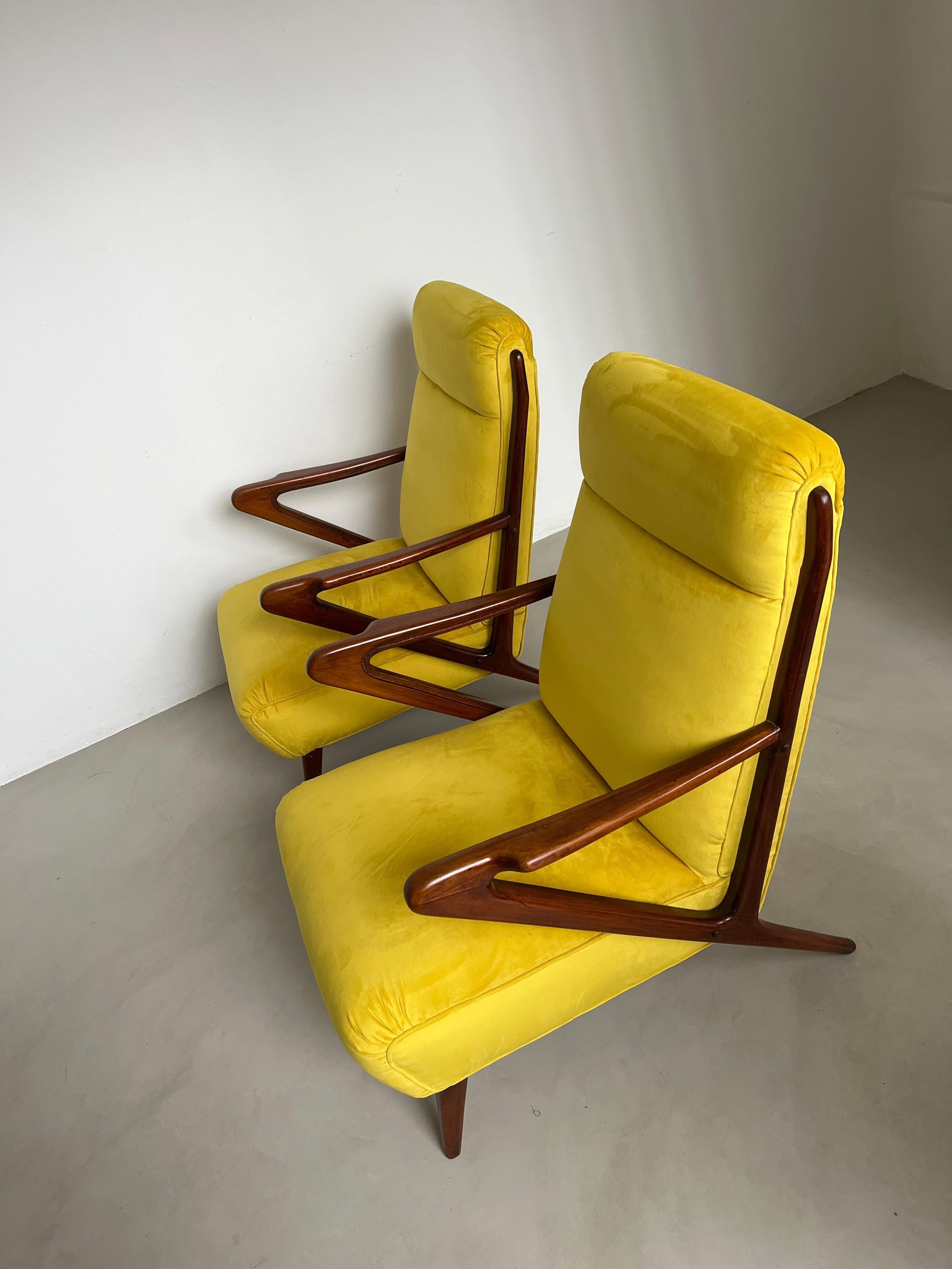 Pair of Vintage Armchairs in Bright Yellow Velvet , 1950's Mid Century Italian For Sale 9