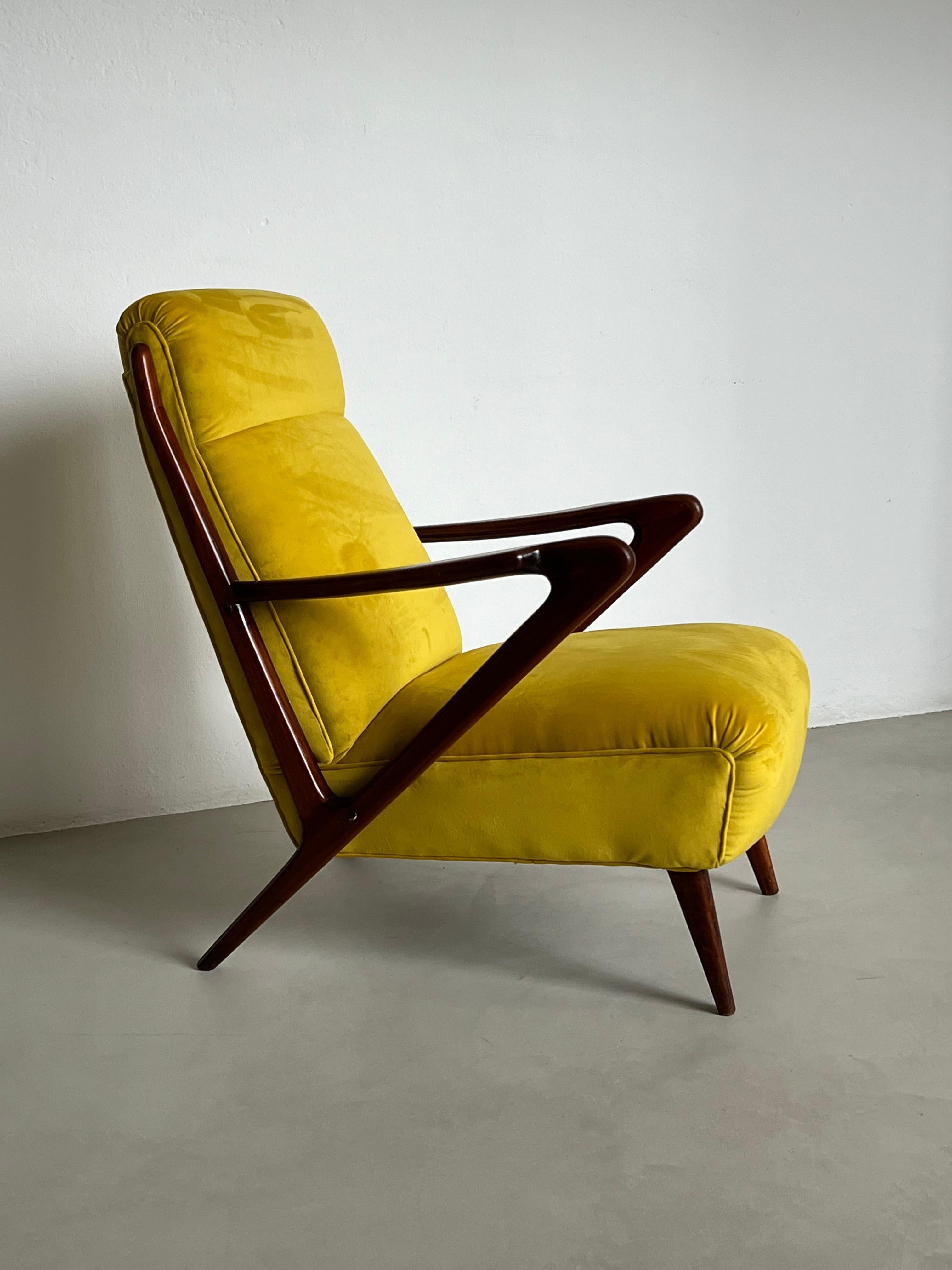 Mid-Century Modern Pair of Vintage Armchairs in Bright Yellow Velvet , 1950's Mid Century Italian For Sale