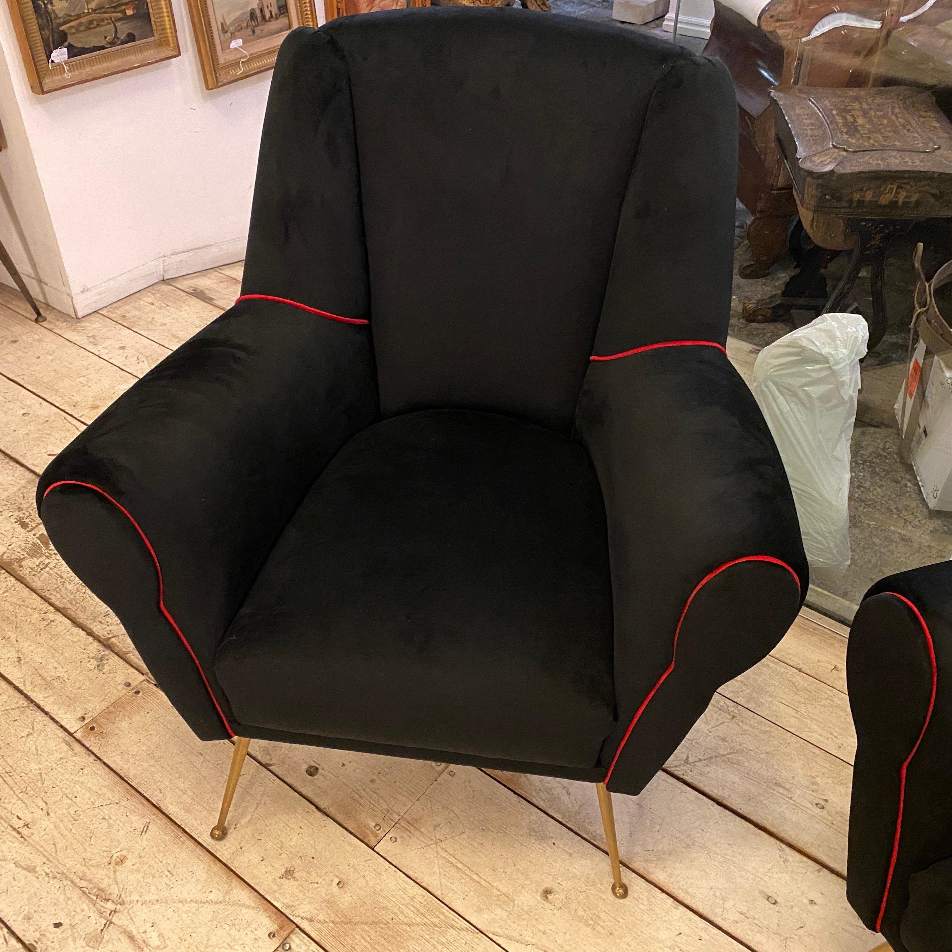 Set of Two Mid-Century Modern Black and Red Velvet Italian Armchairs, 1950s 11