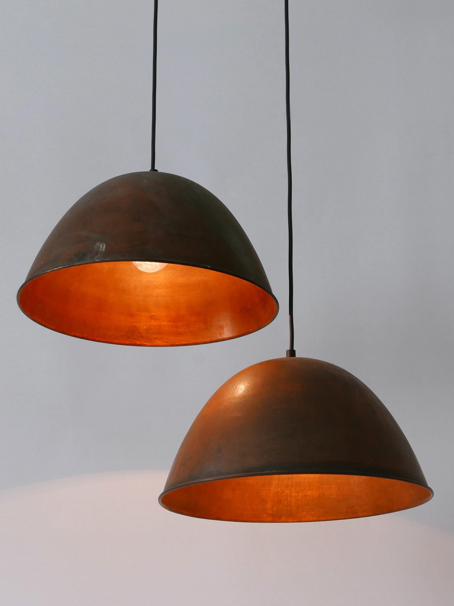 Set di due lampade a sospensione in rame della modernità di metà secolo 1950 in vendita 8