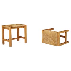Set aus zwei modernen Hockern aus Ulme und Binsen aus der Mitte des Jahrhunderts von Maison Regain, Frankreich, 1960