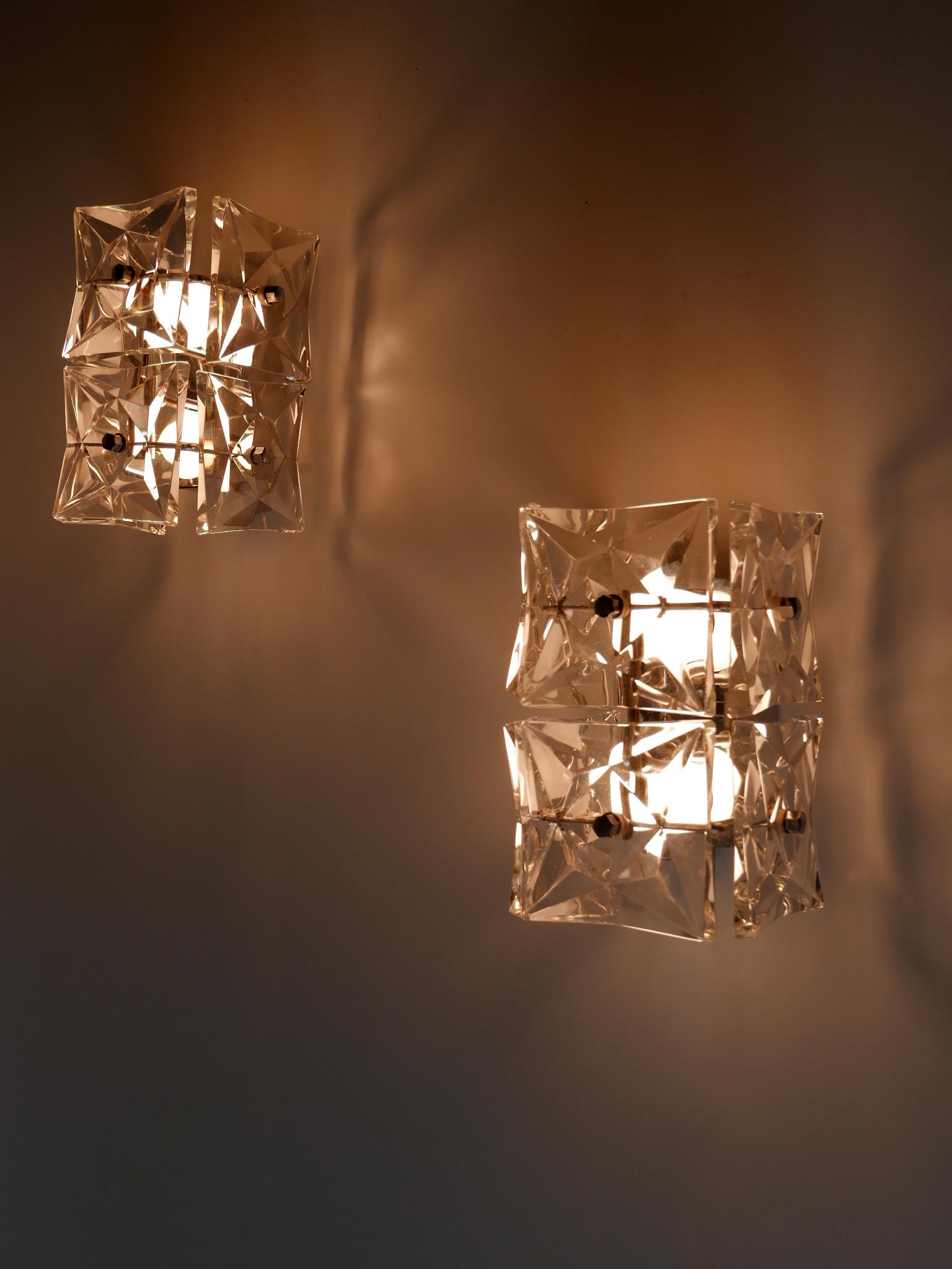 Set of Two Mid-Century Modern Kinkeldey Crystal Glass Sconces or Wall Lamps For Sale 5
