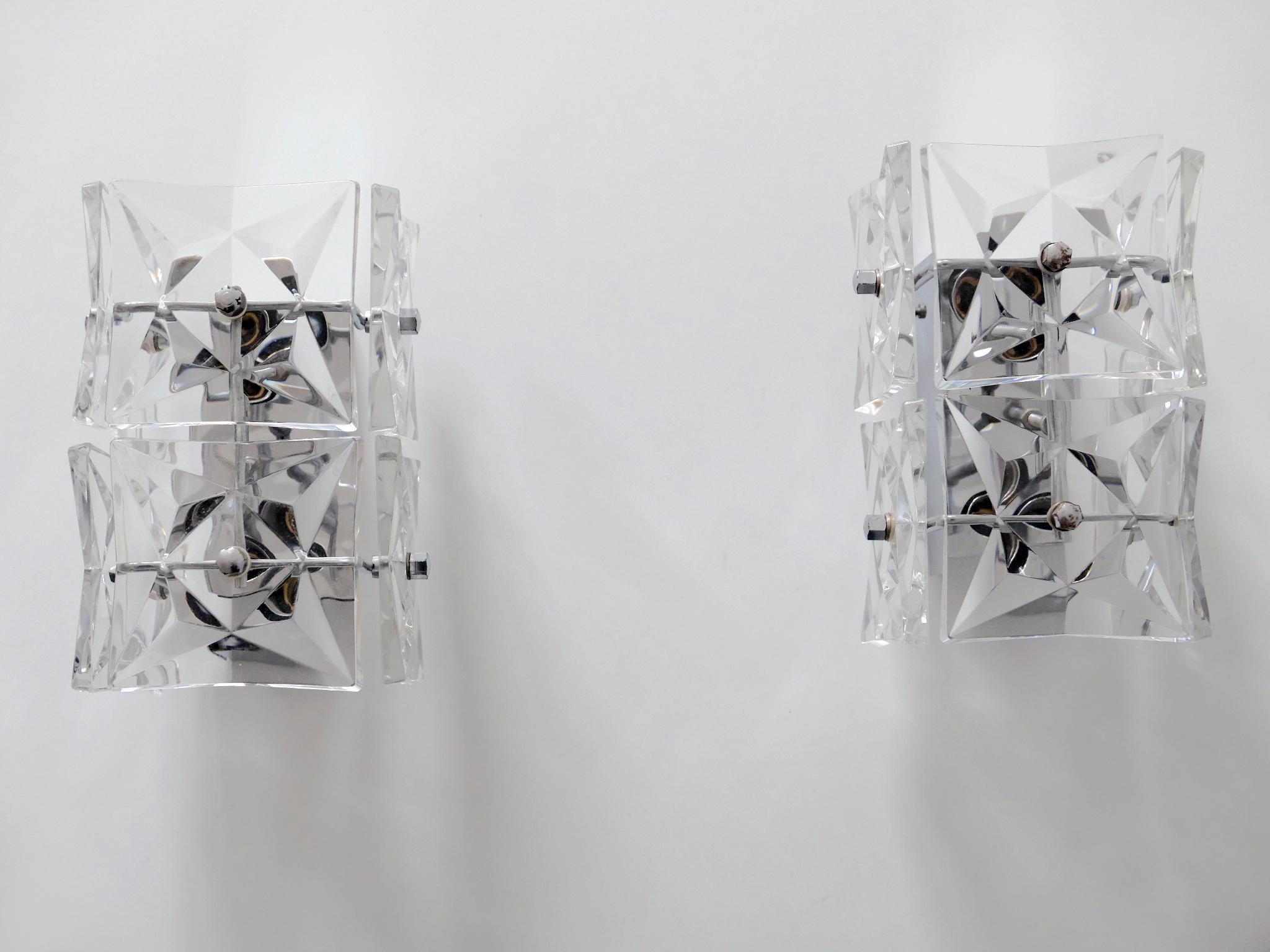 Set of Two Mid-Century Modern Kinkeldey Crystal Glass Sconces or Wall Lamps For Sale 1