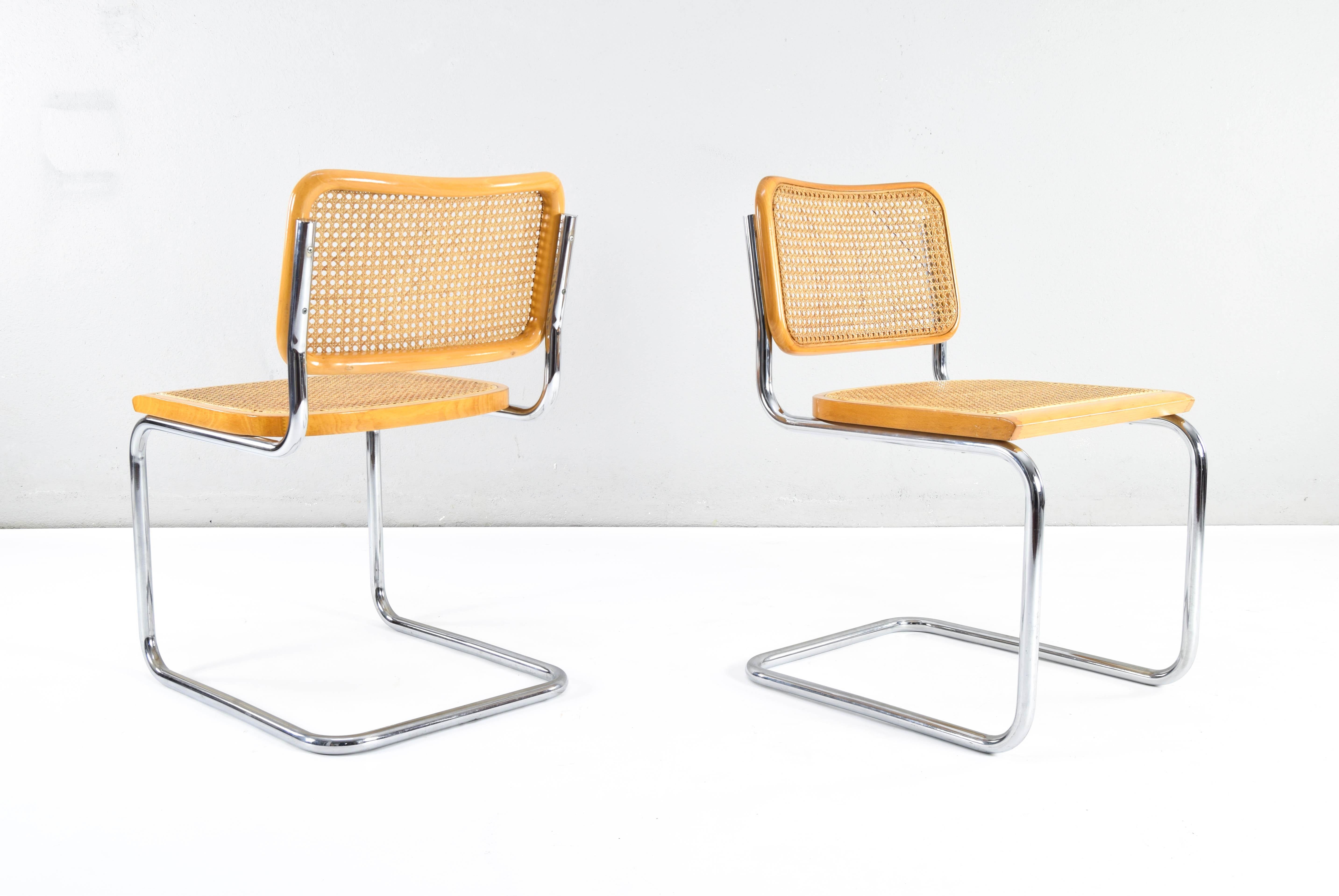 Italian Set of Two Mid-Century Modern Marcel Breuer B32 Blonde Cesca Chairs, Italy 1970s For Sale